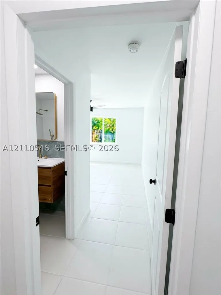 150 NW 44th St #0