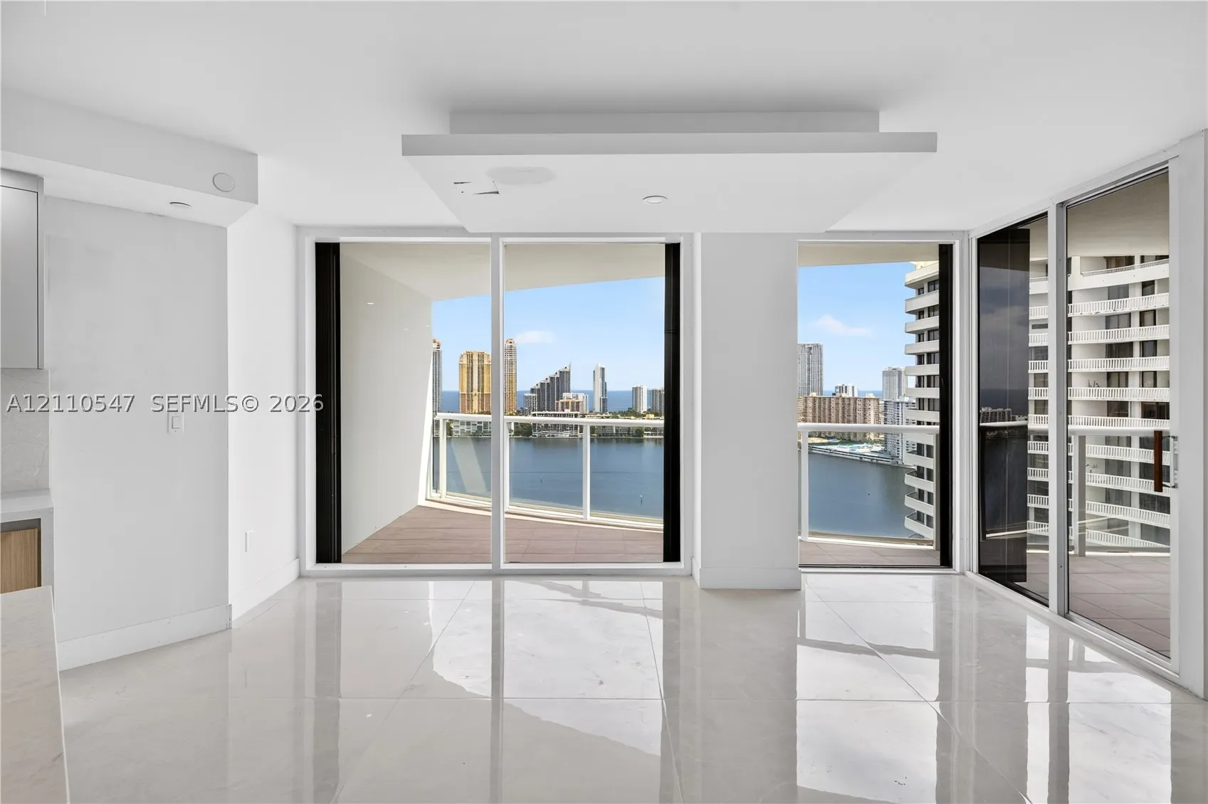 4000 Island Blvd #2701