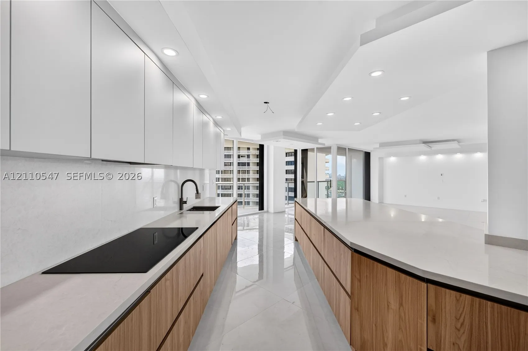 4000 Island Blvd #2701