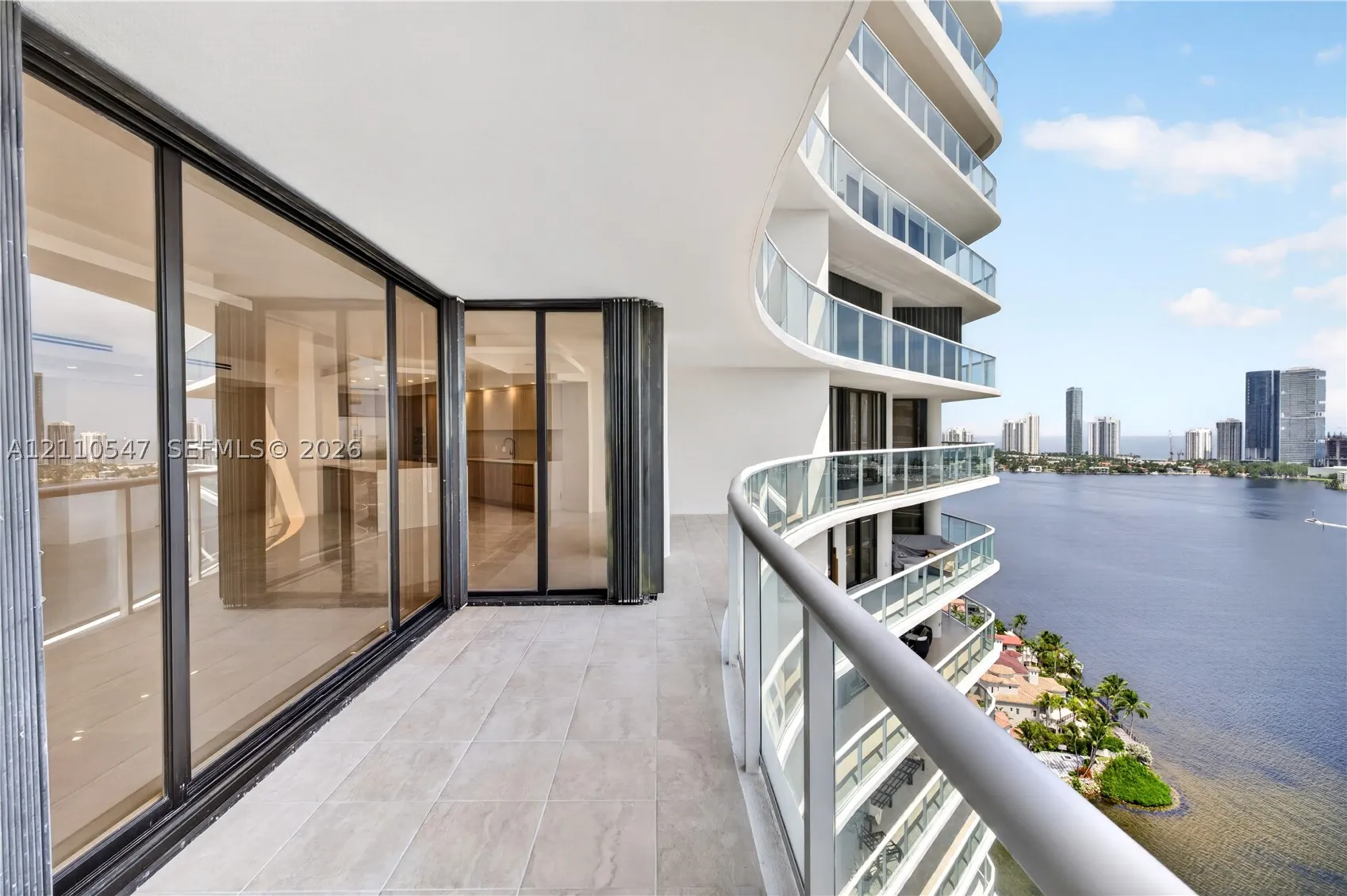 4000 Island Blvd #2701