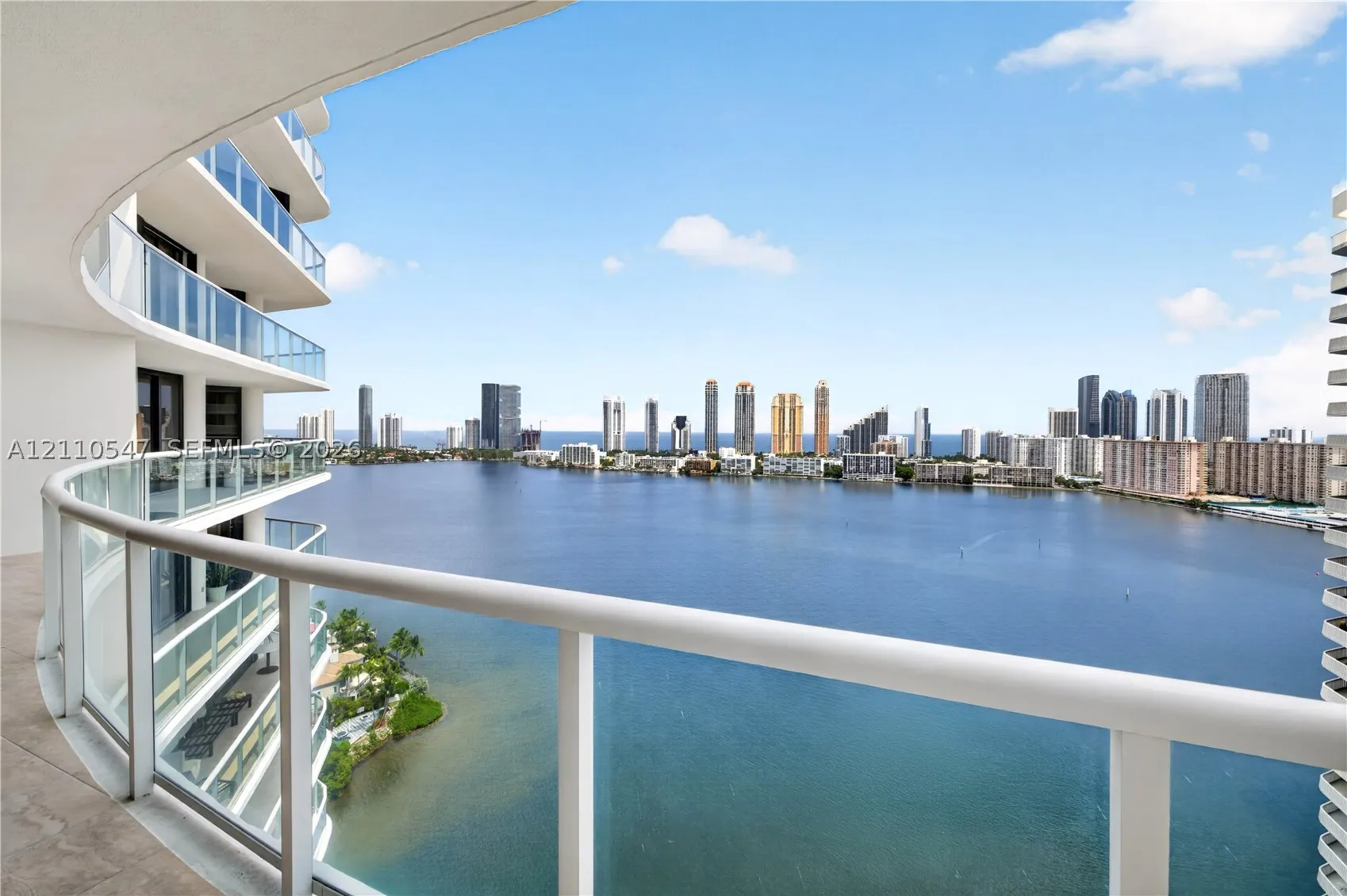 4000 Island Blvd #2701