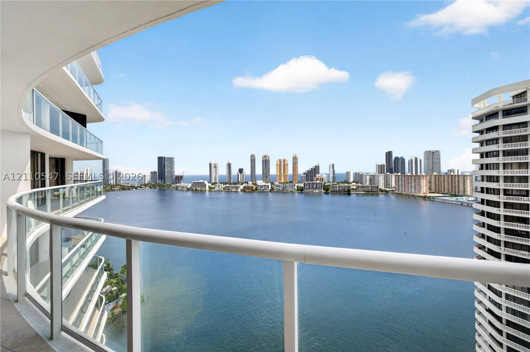 4000 Island Blvd #2701