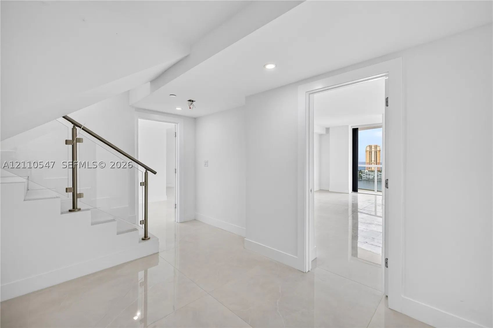 4000 Island Blvd #2701