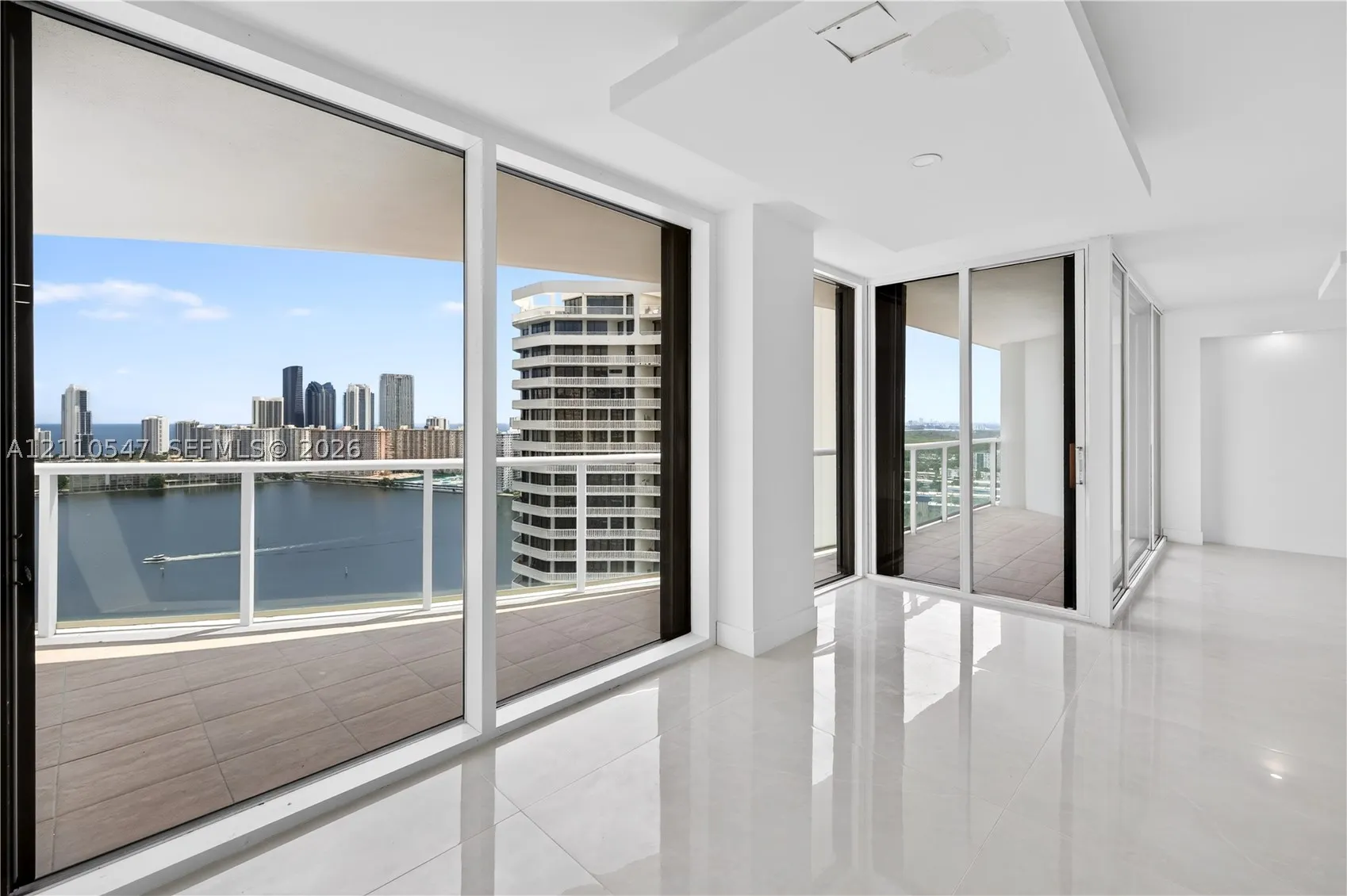 4000 Island Blvd #2701