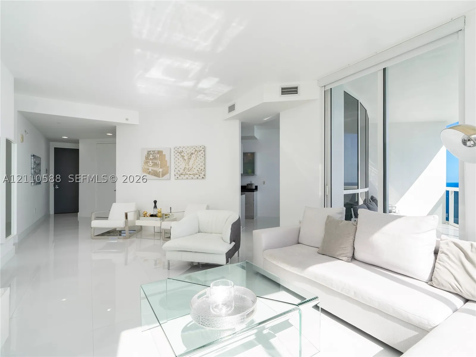 18201 Collins Ave #4709A
