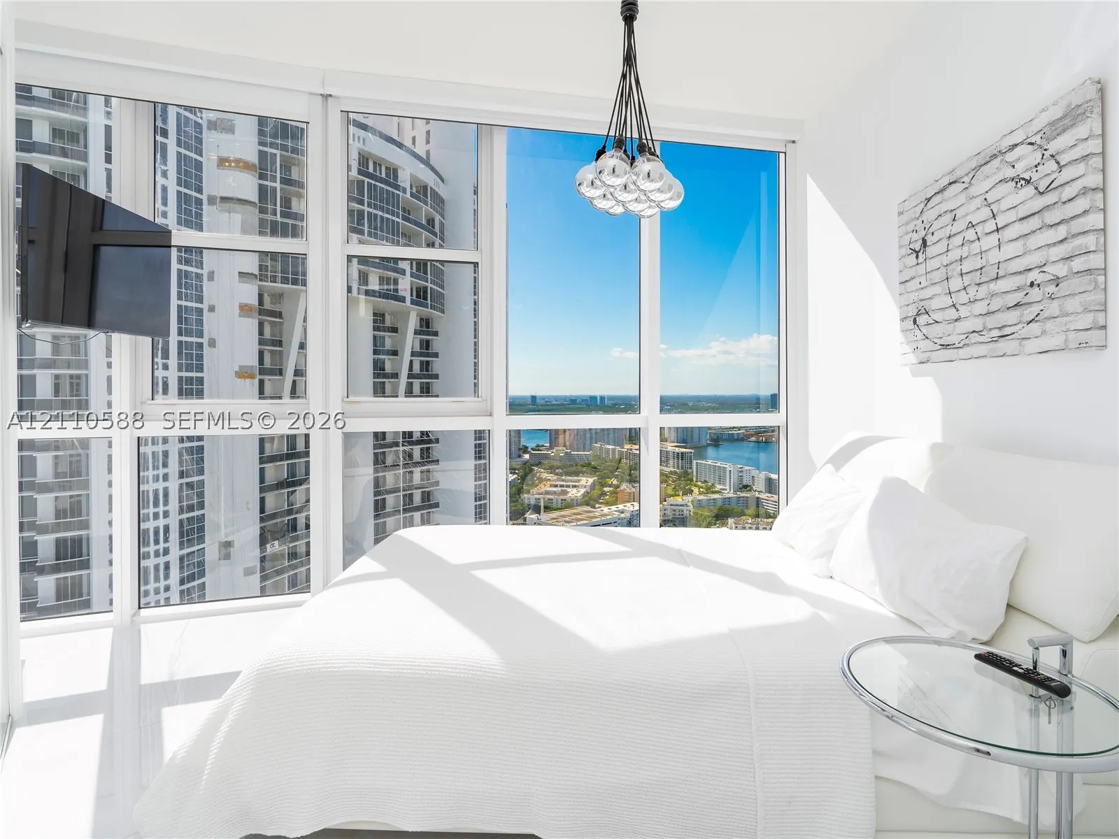 18201 Collins Ave #4709A