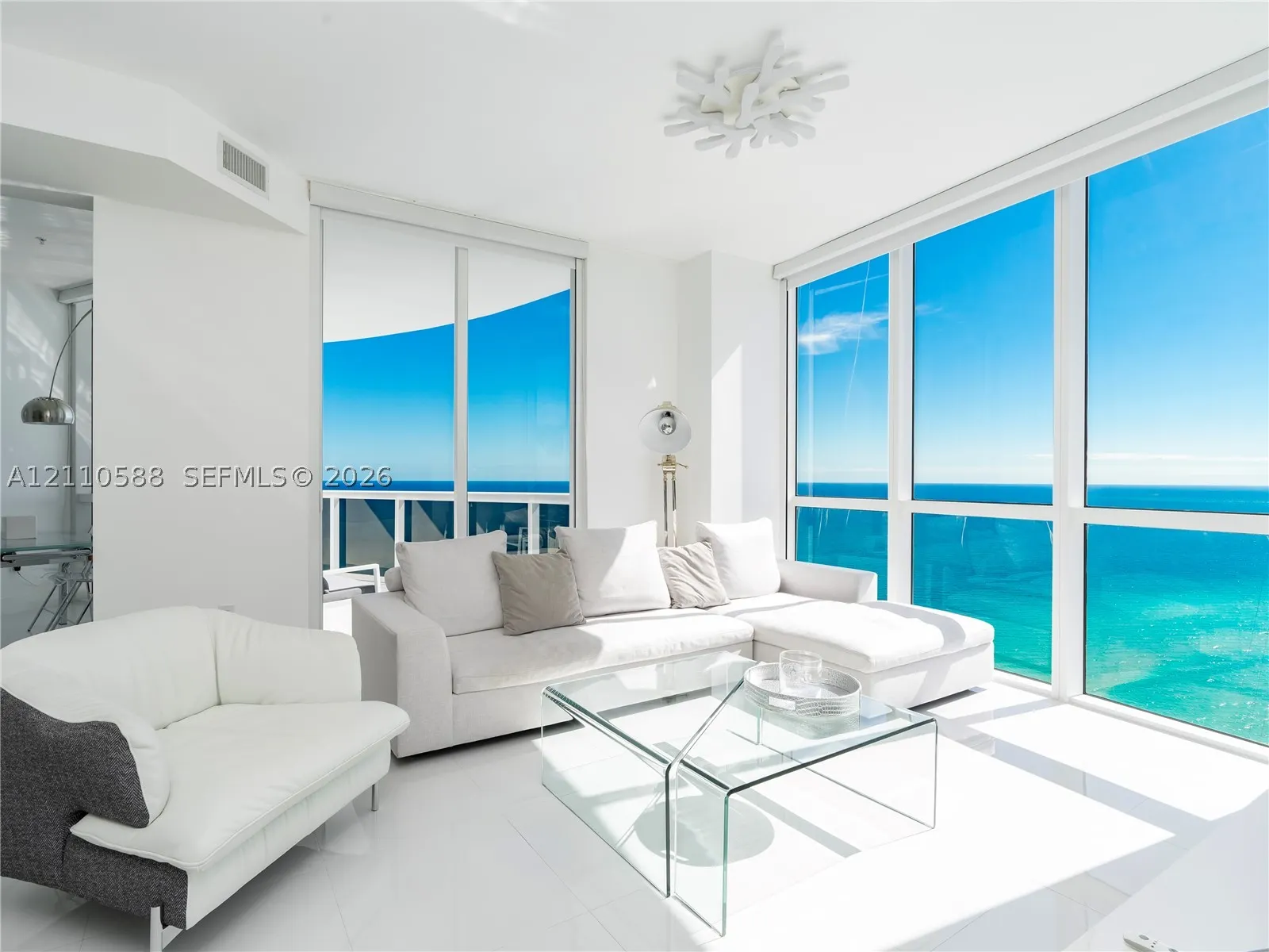 18201 Collins Ave #4709A