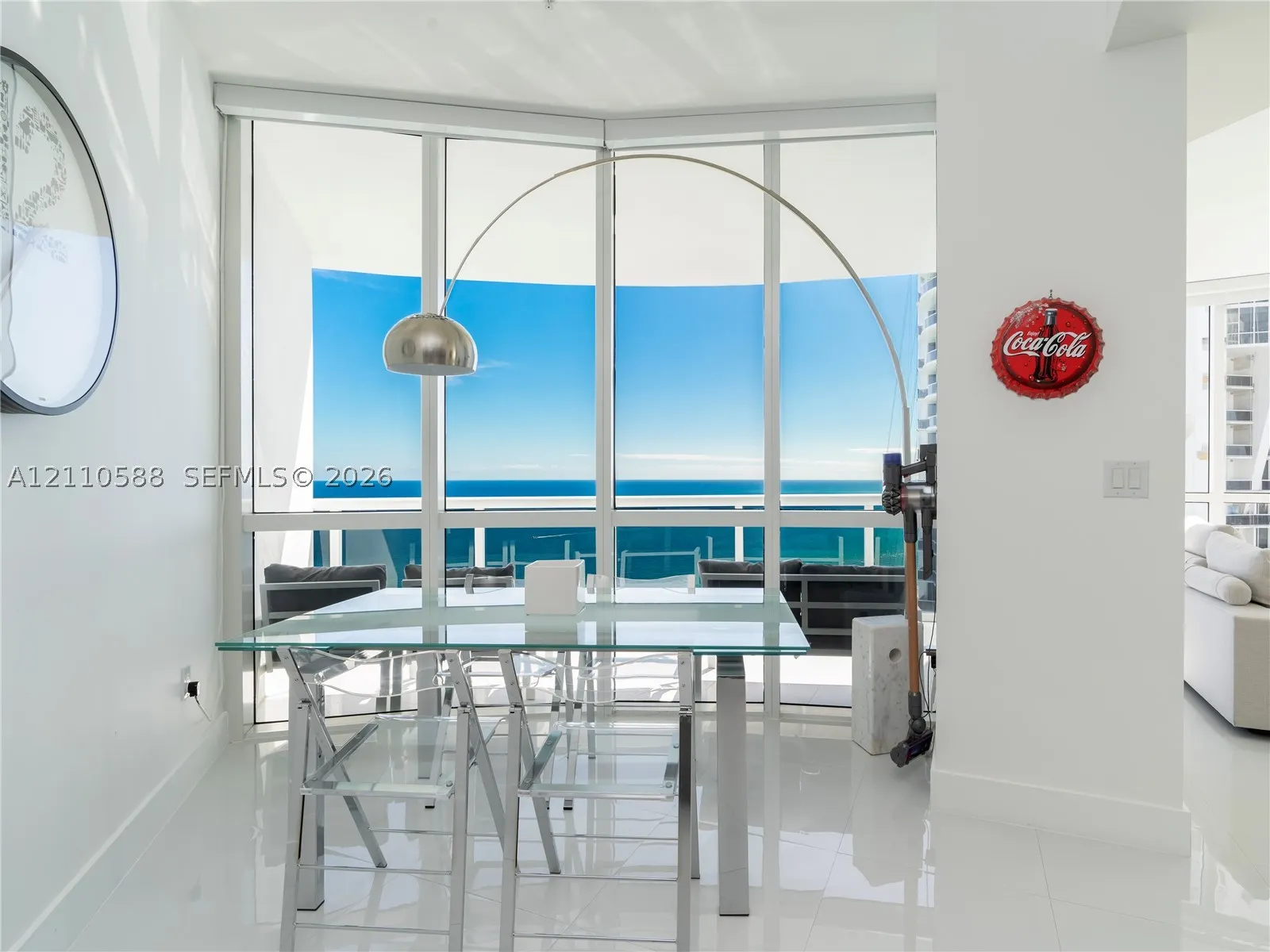 18201 Collins Ave #4709A