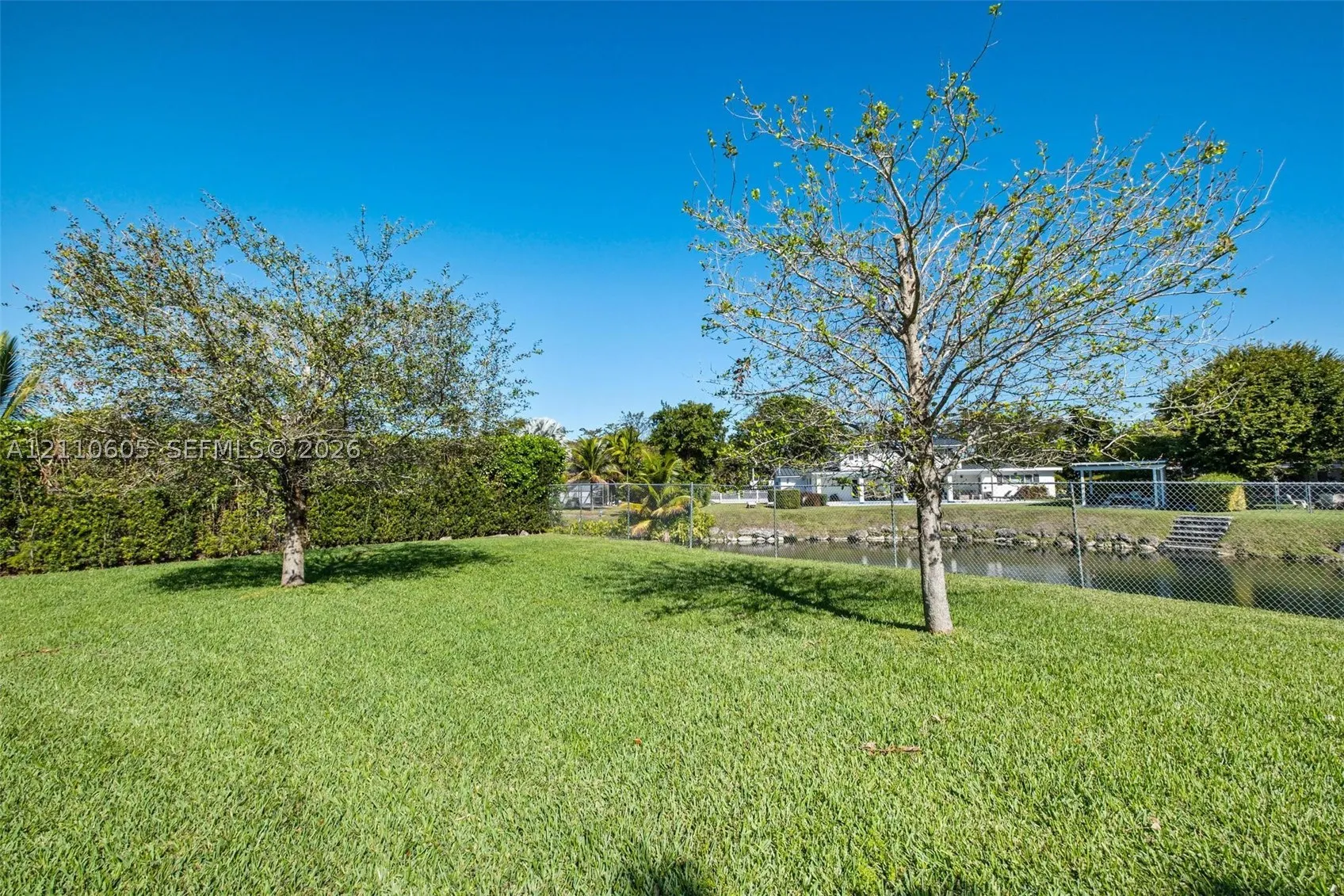 11401 SW 72nd Pl