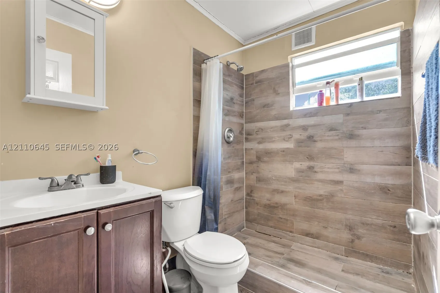 320 NW 132nd St