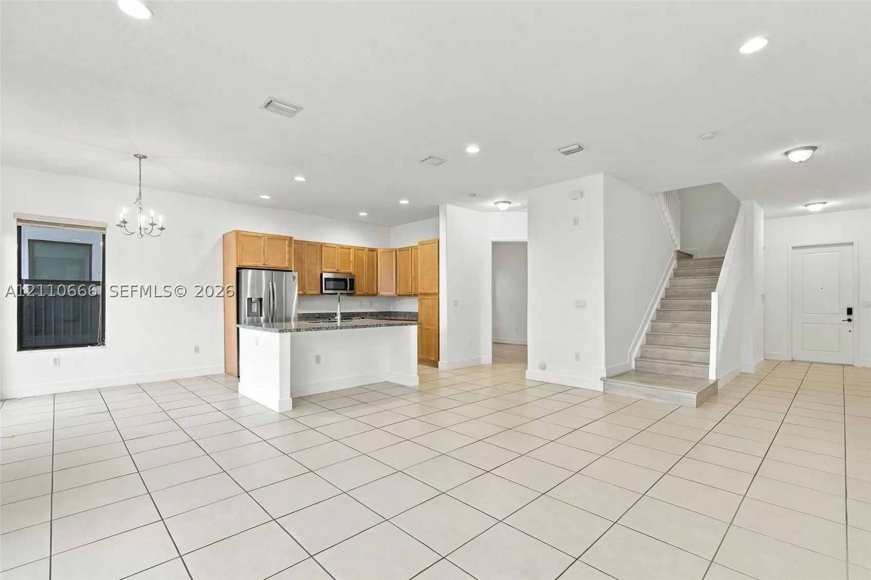 3293 W 98th Pl