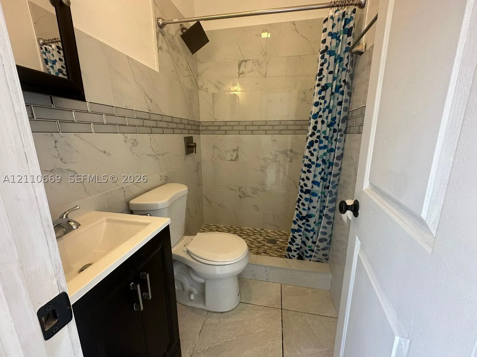 1635 Hollywood Blvd #B