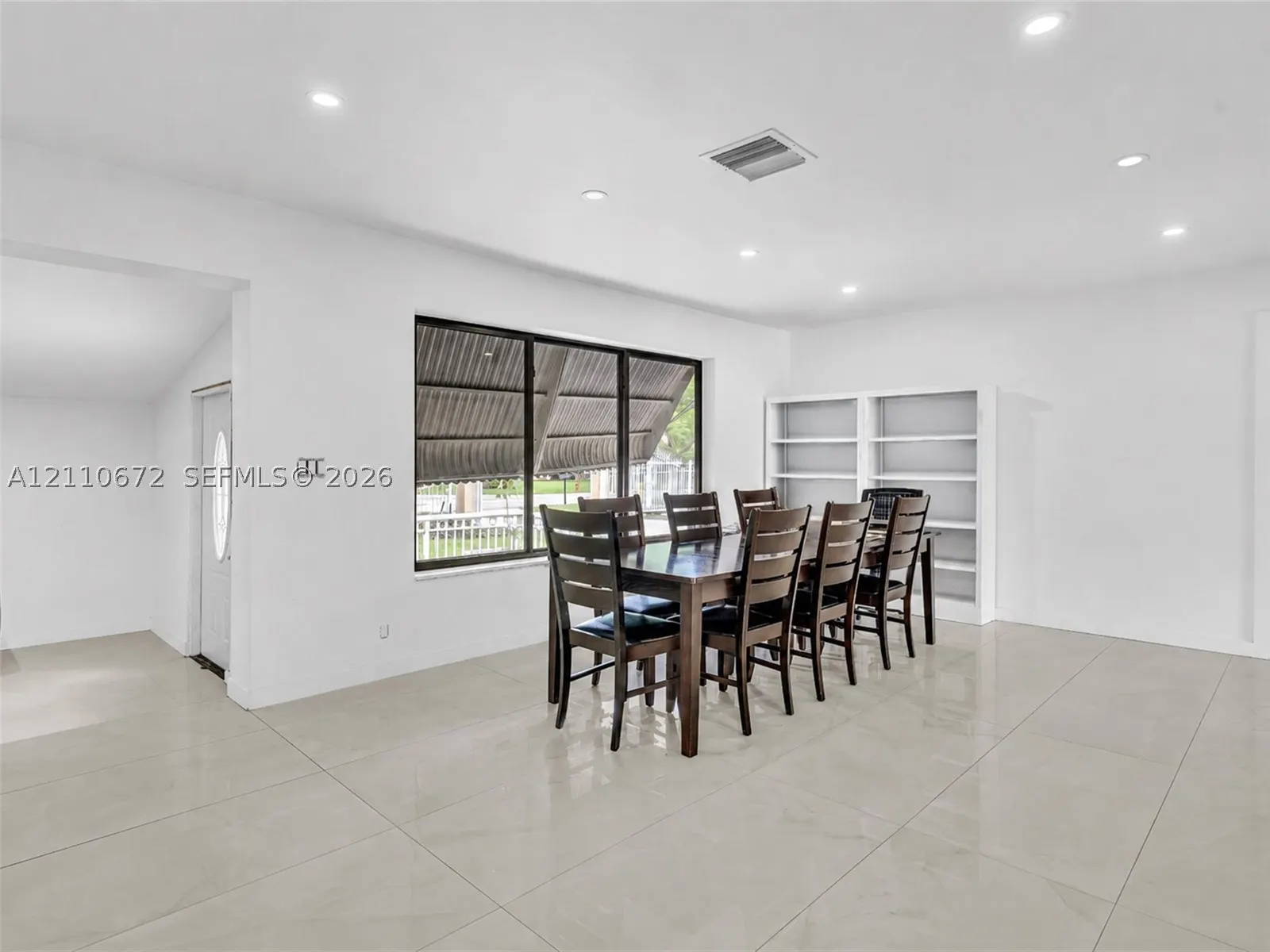 5220 SW 26th Ave