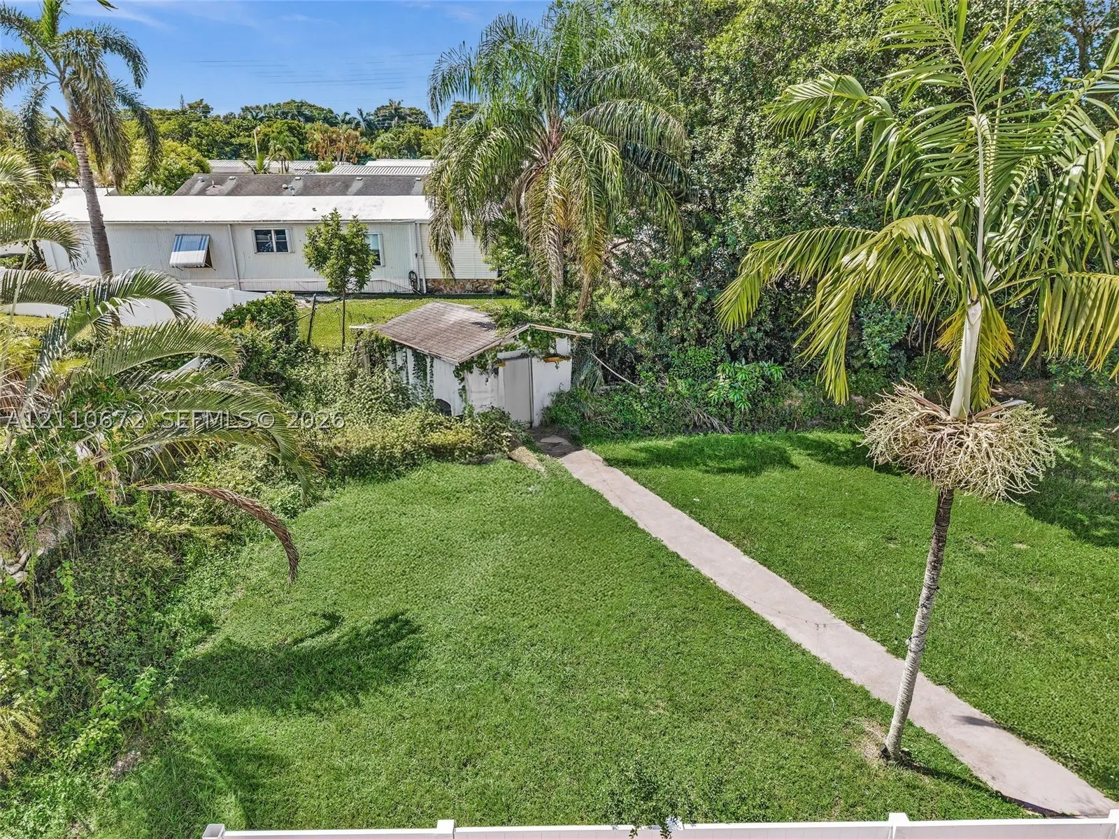 5220 SW 26th Ave