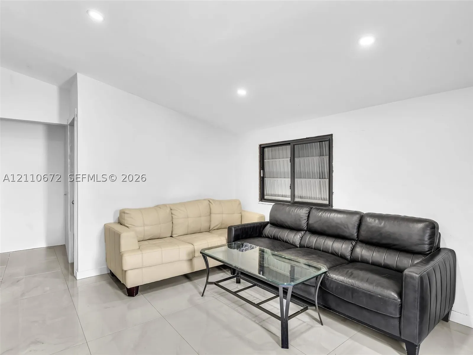5220 SW 26th Ave