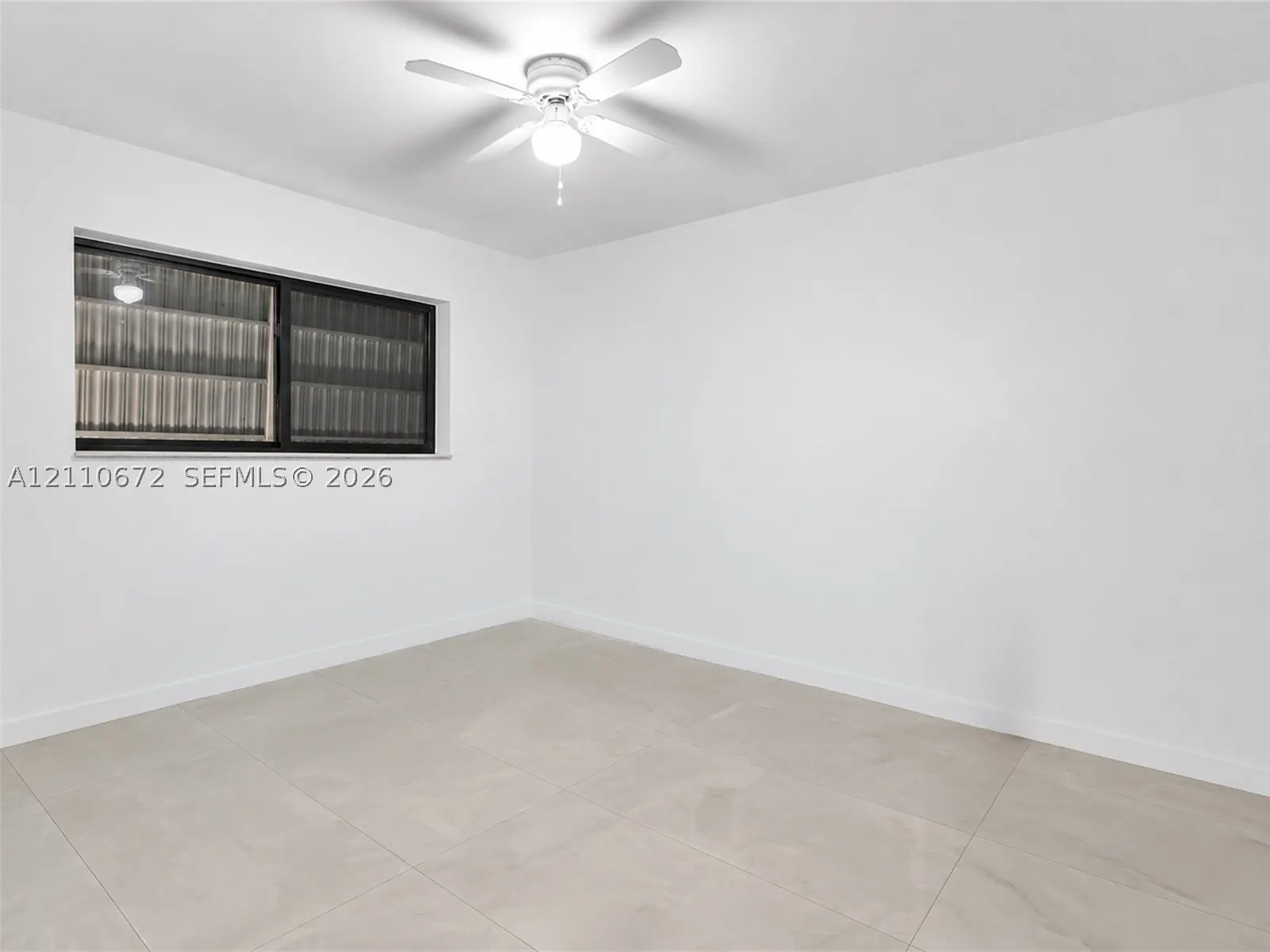 5220 SW 26th Ave