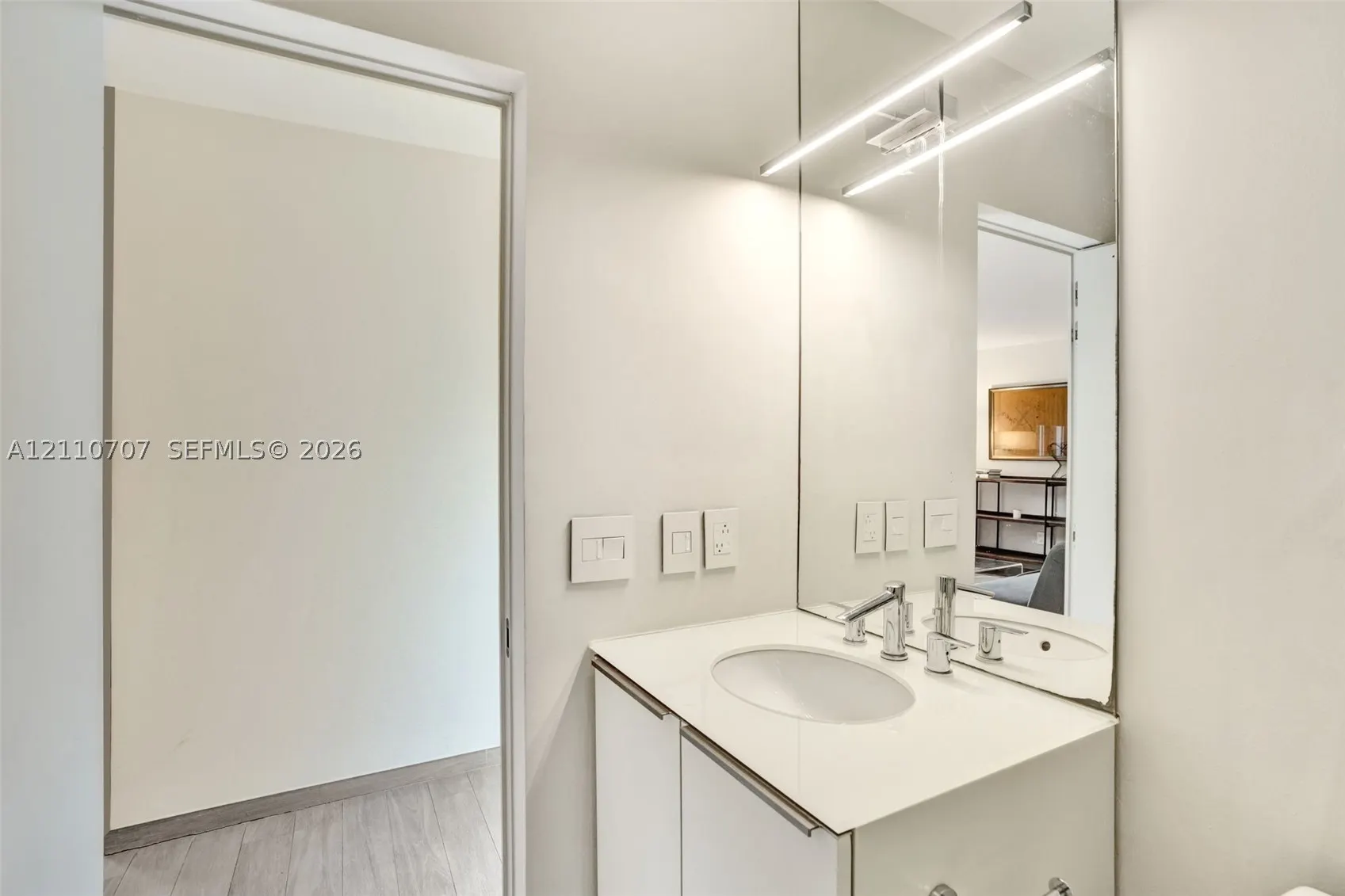 3151 Sheridan Ave #2