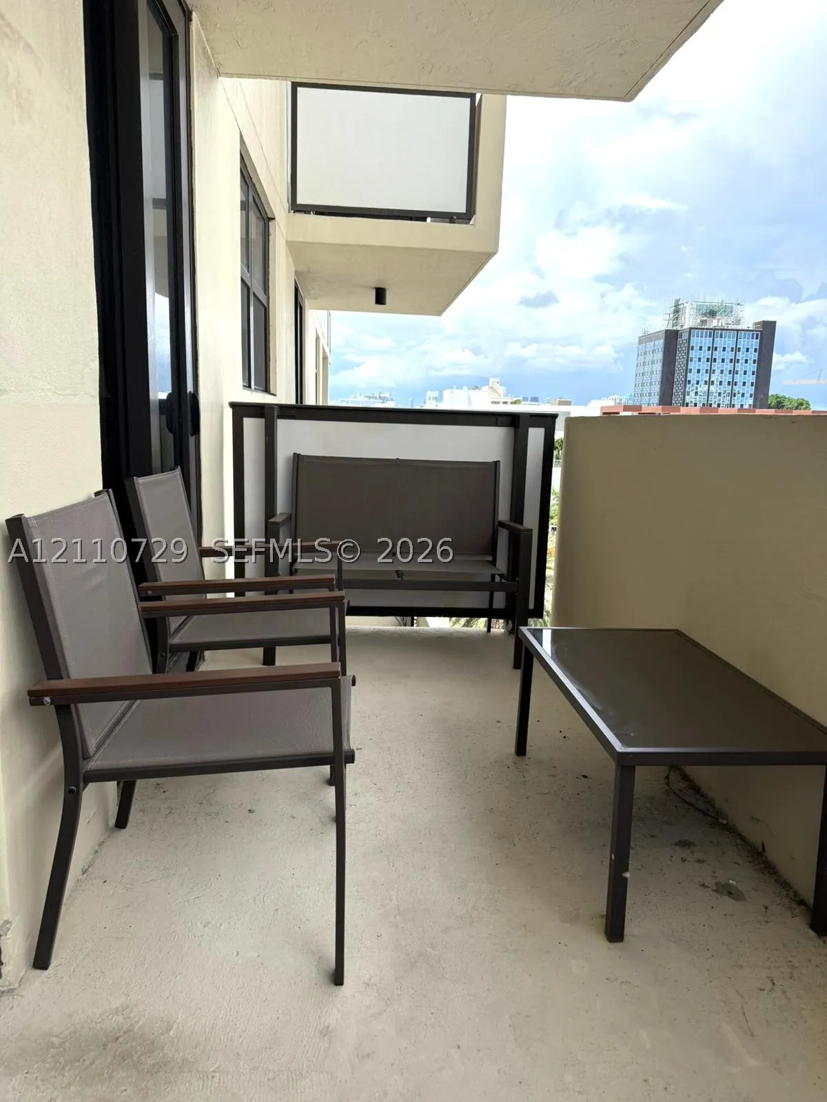 1621 Collins Ave #703