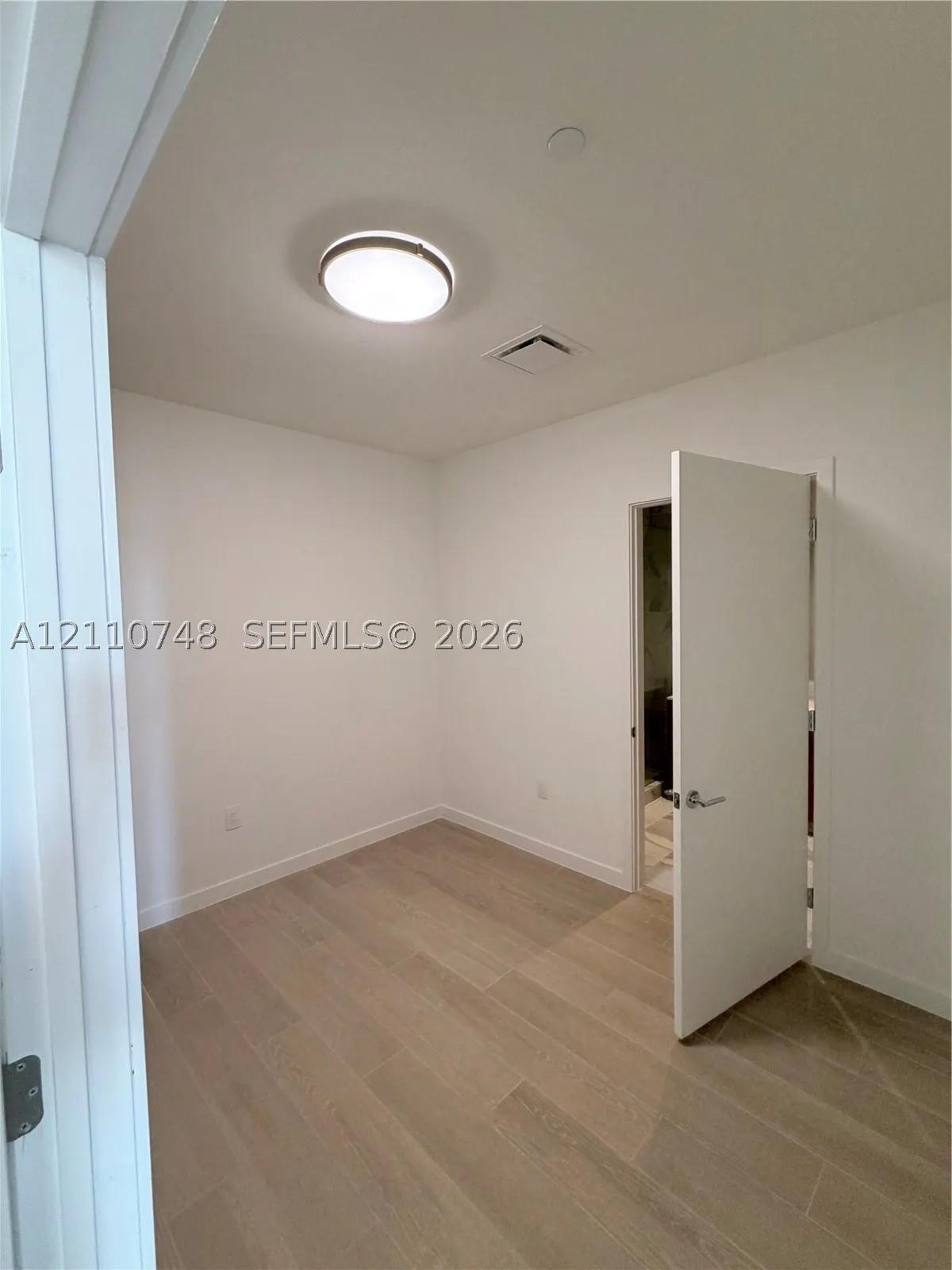 1400 Biscayne BLVD #809