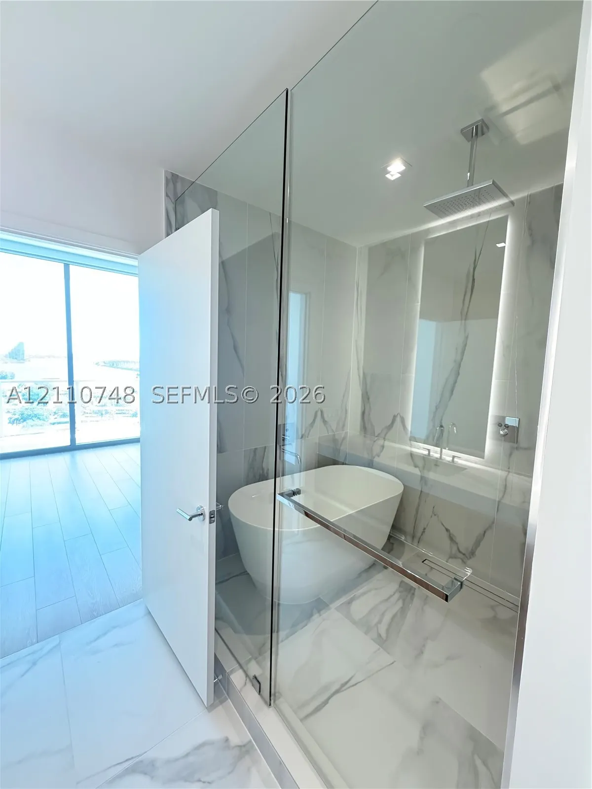 1400 Biscayne BLVD #809