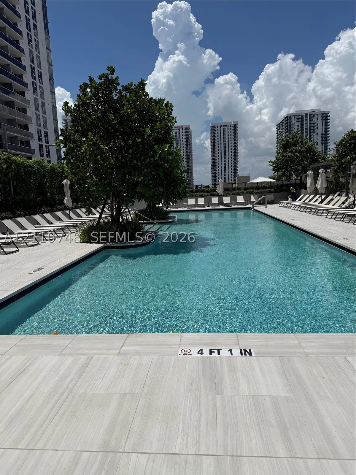 1400 Biscayne BLVD #809