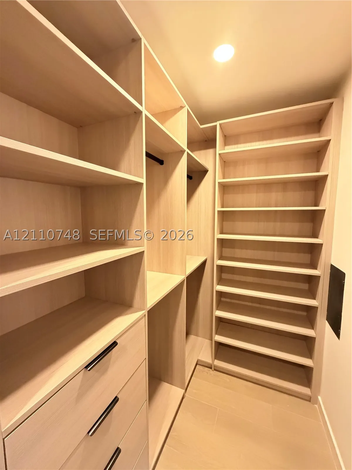 1400 Biscayne BLVD #809