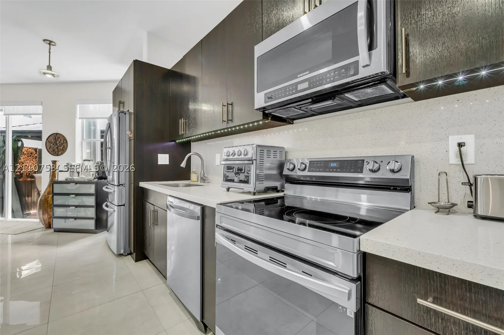 5570 NW 107th Ave #916