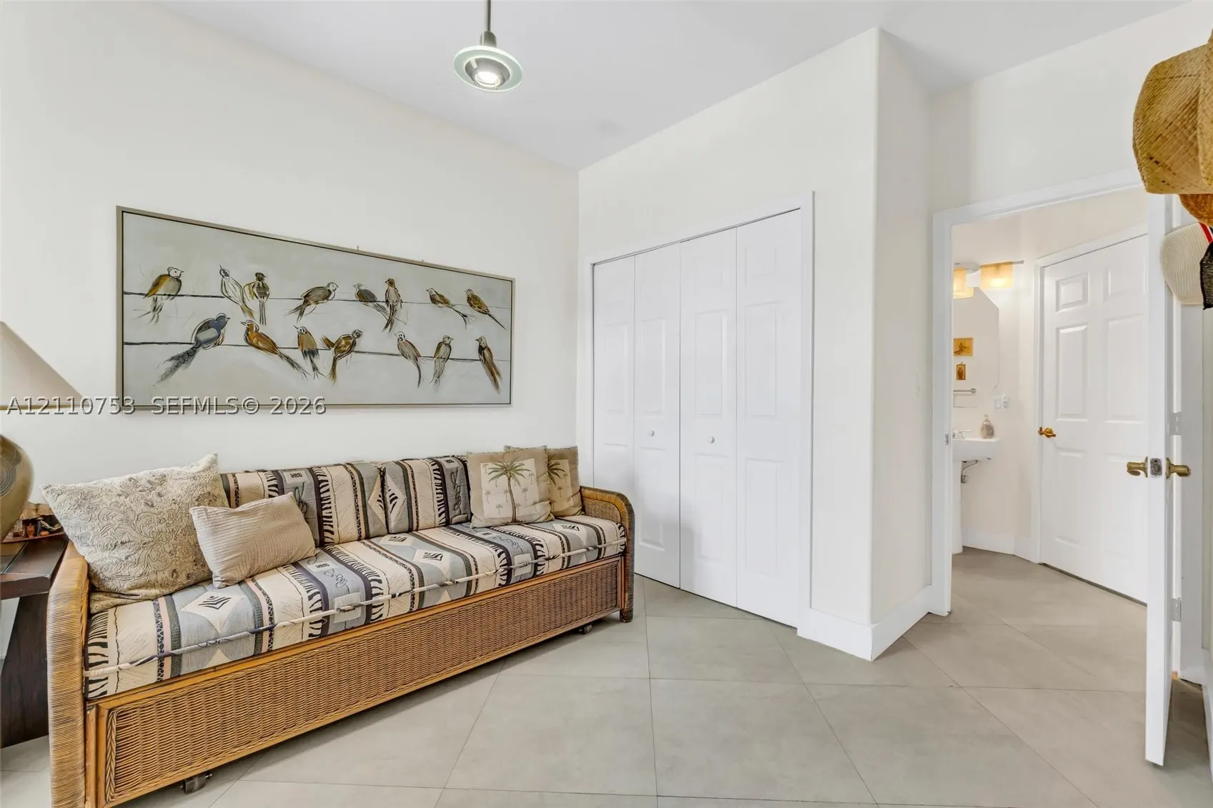 5570 NW 107th Ave #916