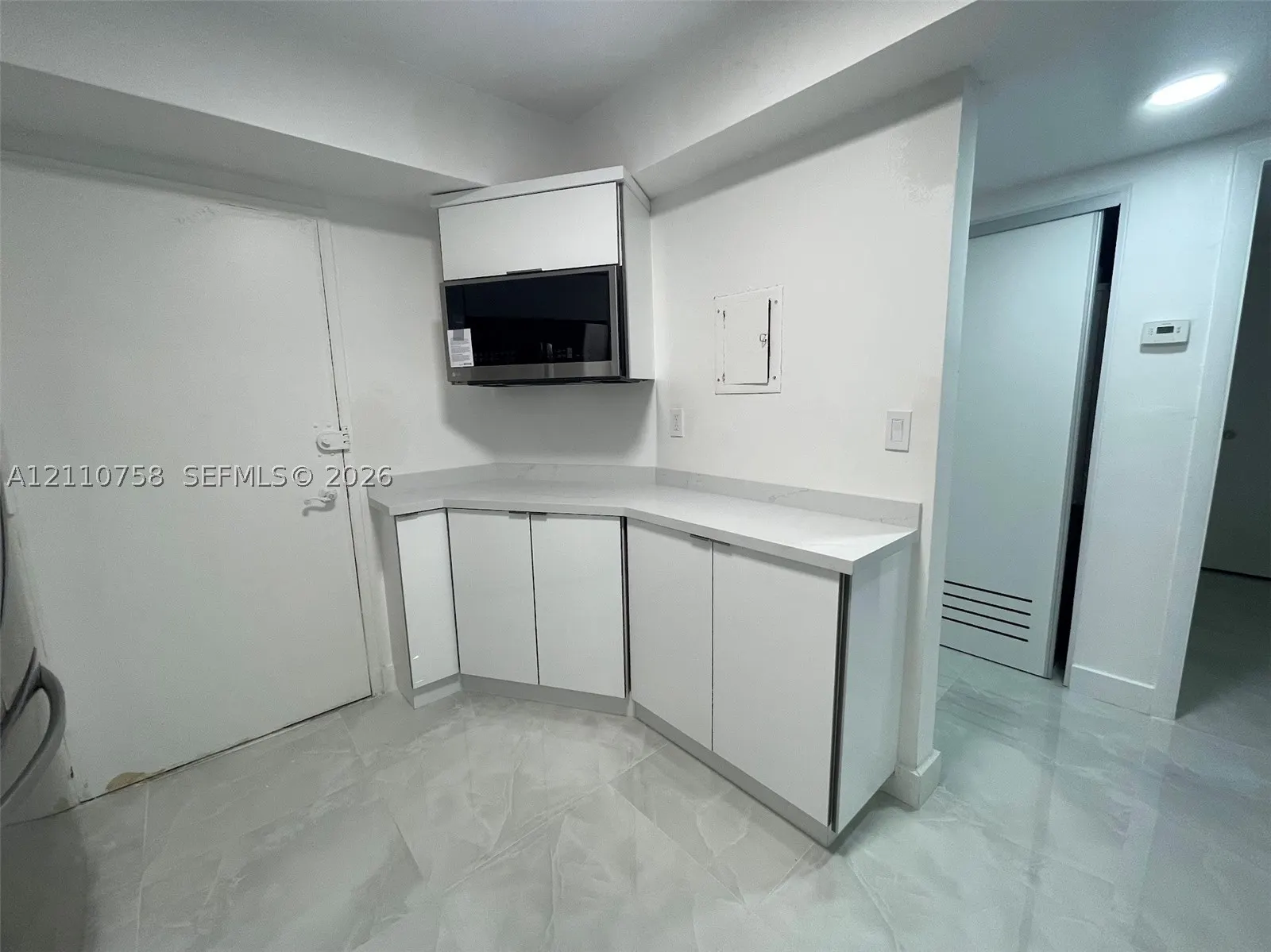 1351 NE Miami Gardens Dr #1202E