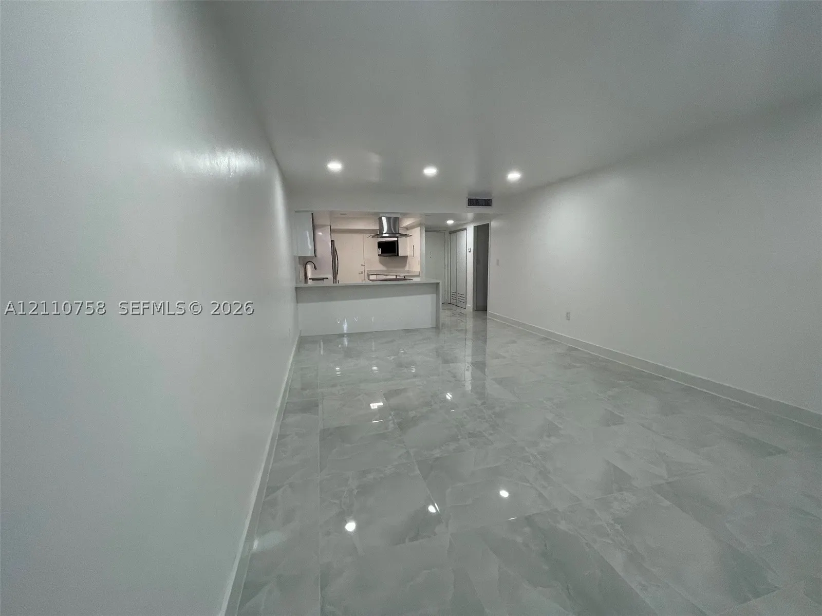 1351 NE Miami Gardens Dr #1202E