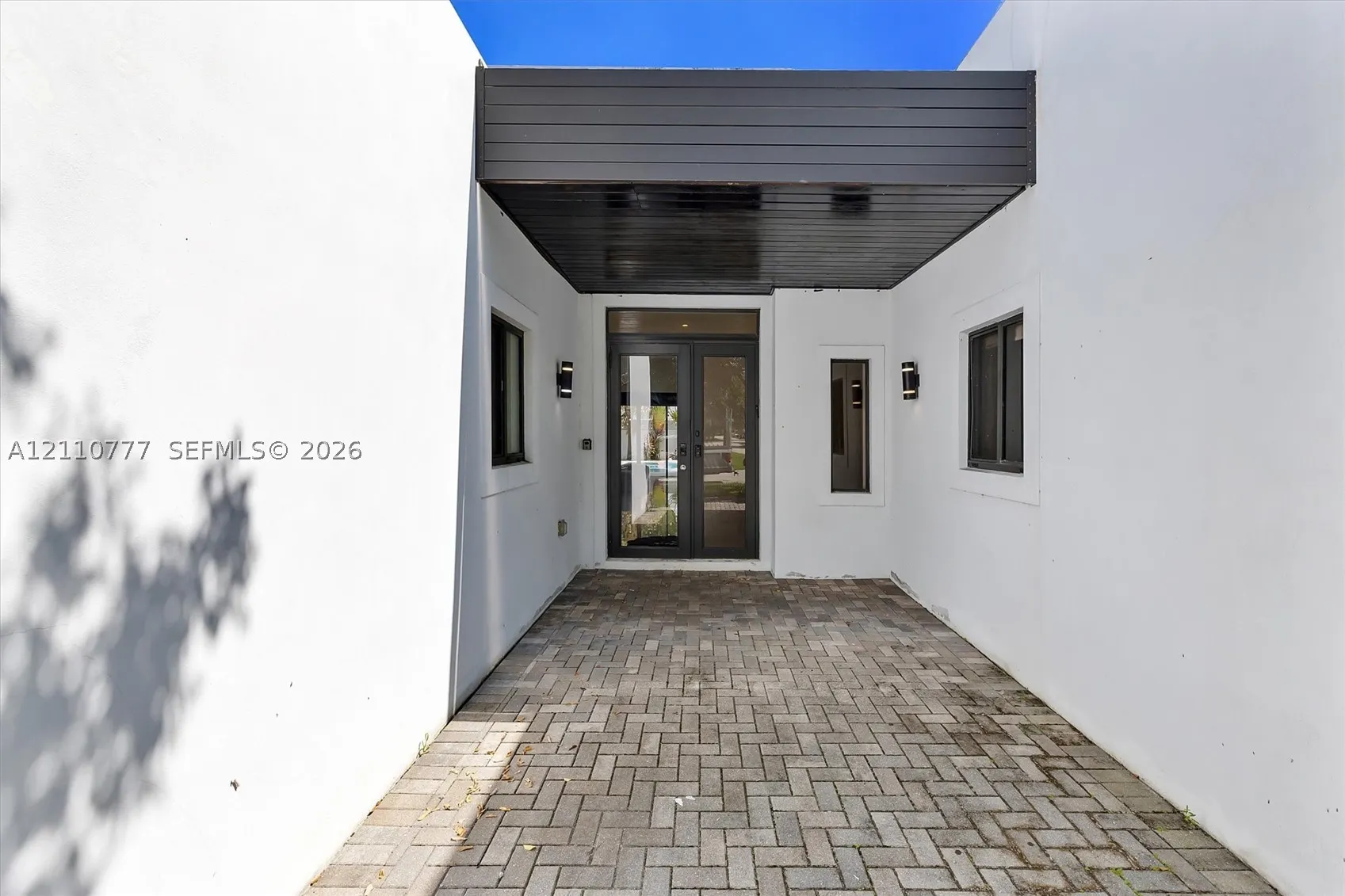 4484 SW 26th Ave
