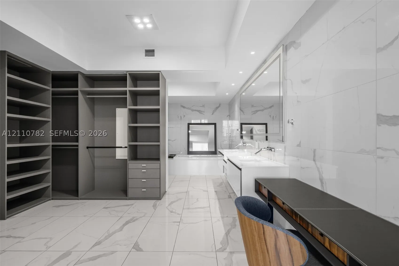 5000 Island Estates Dr #702