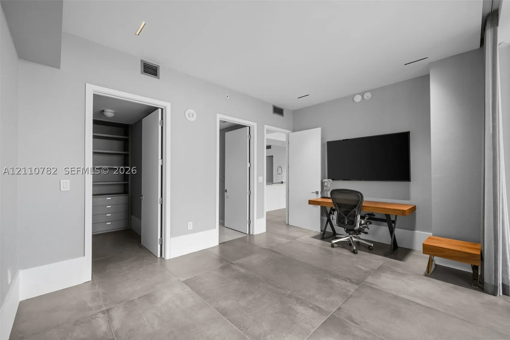 5000 Island Estates Dr #702