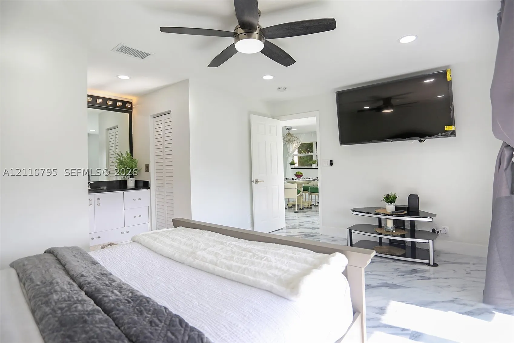 6570 Royal Palm Blvd #301J