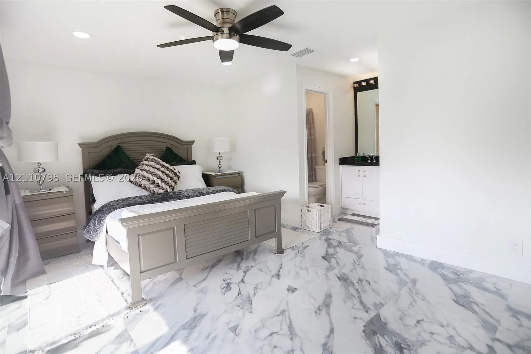 6570 Royal Palm Blvd #301J