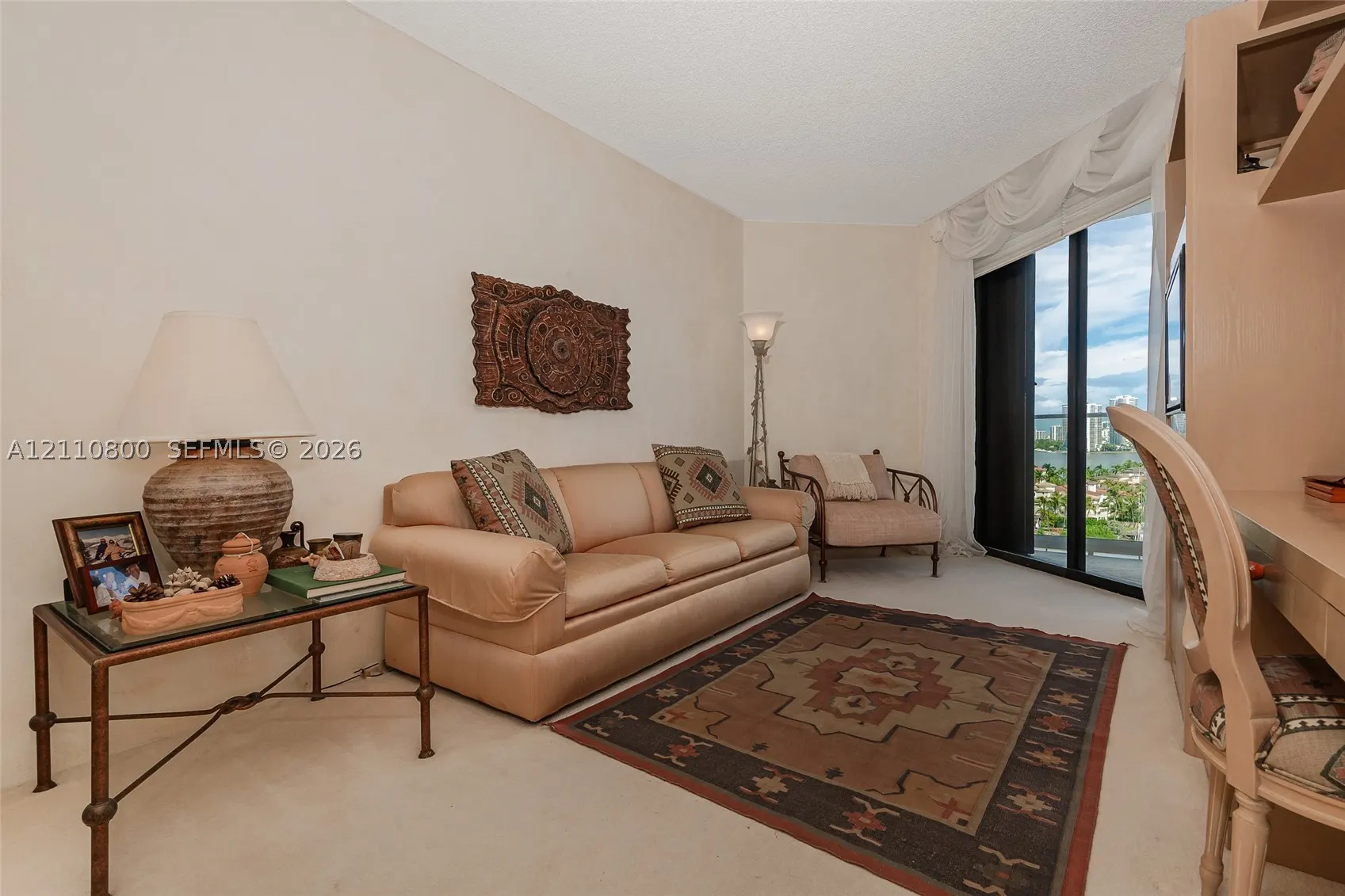 2800 Island Blvd #1105
