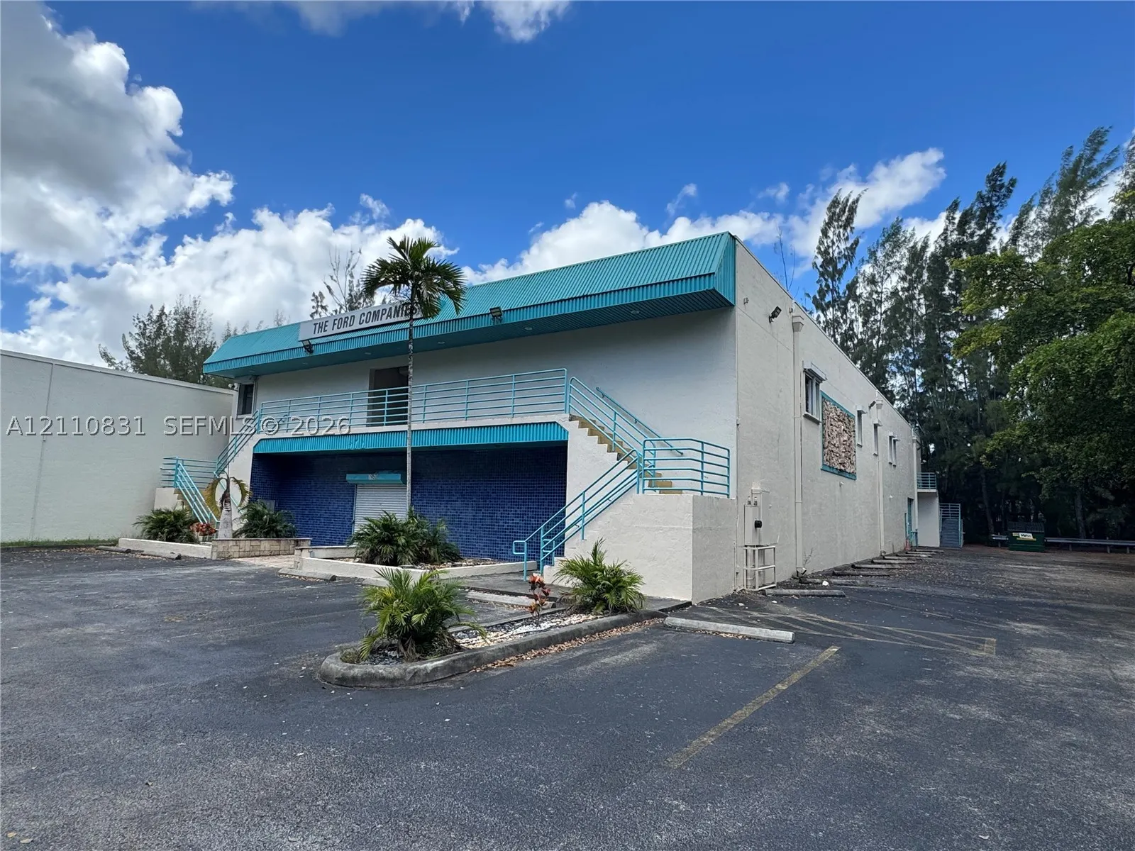 1950 NW 94th Ave