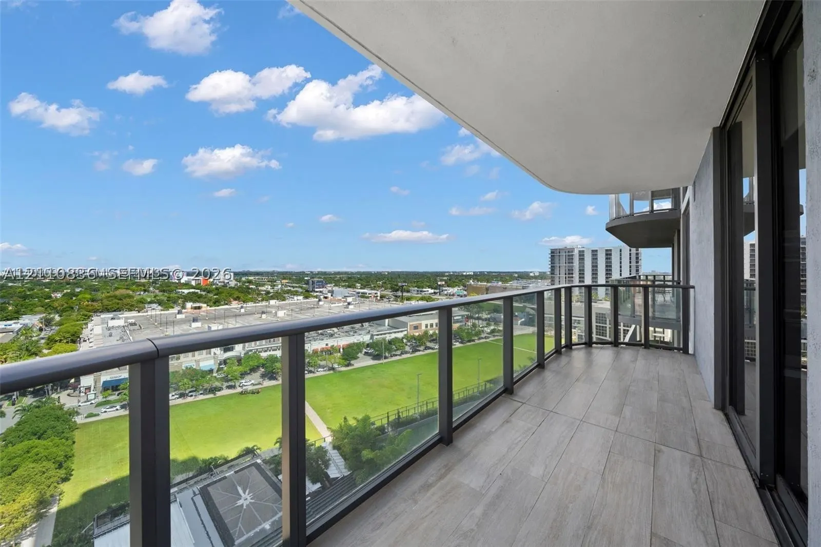 121 NE 34th St #1501