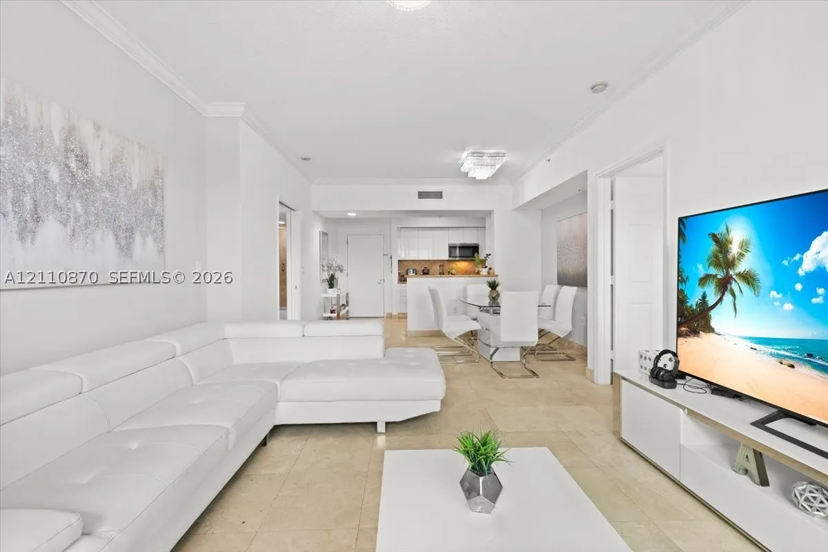 1755 E Hallandale Beach Blvd #MEZ5E