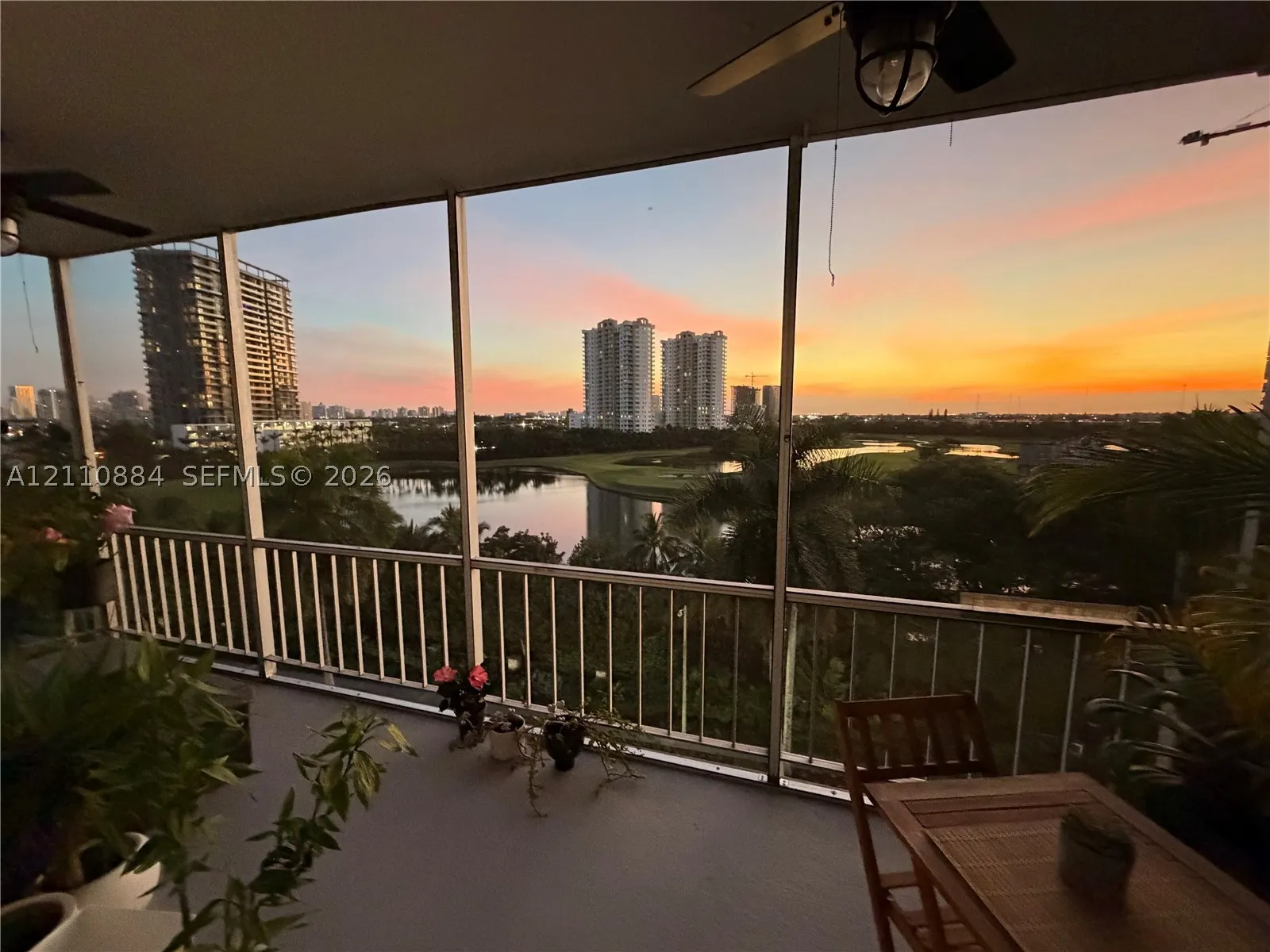 400 Diplomat Pkwy #805