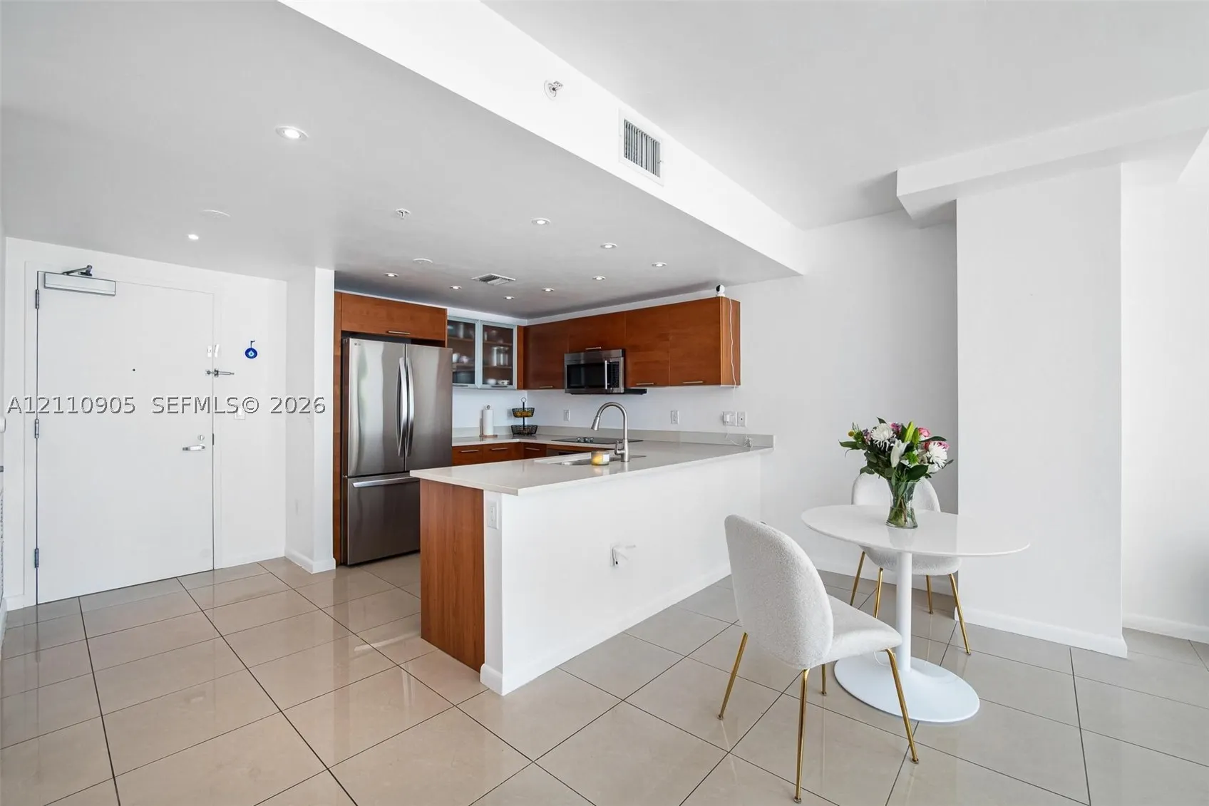 3250 NE 1st Ave #1117