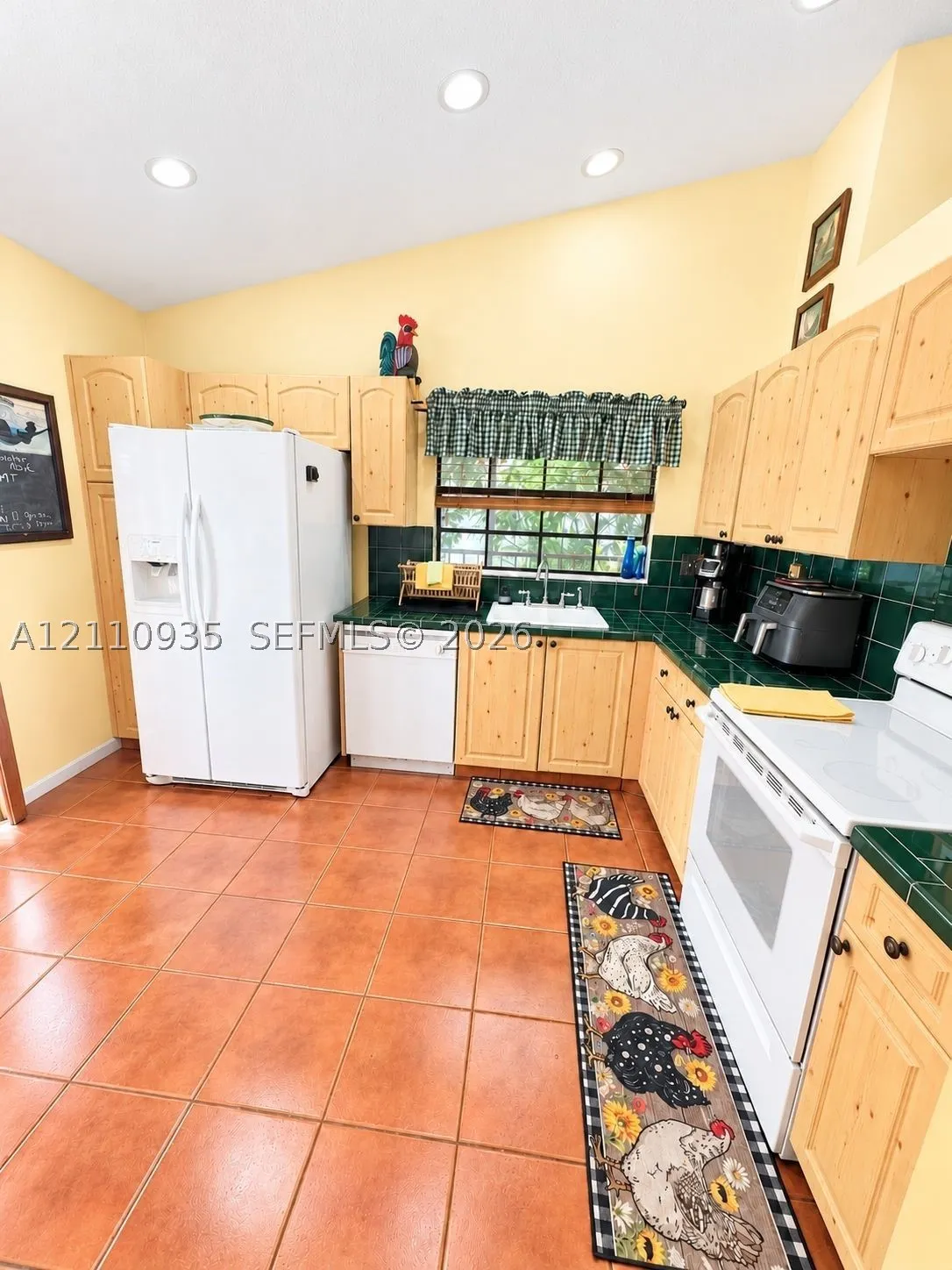 3530 Magellan Cir #618