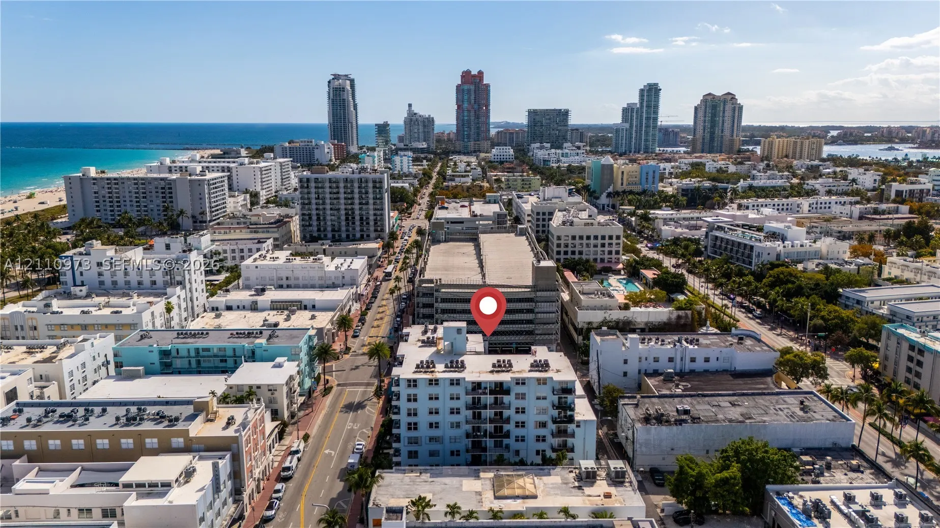 720 Collins Ave #704