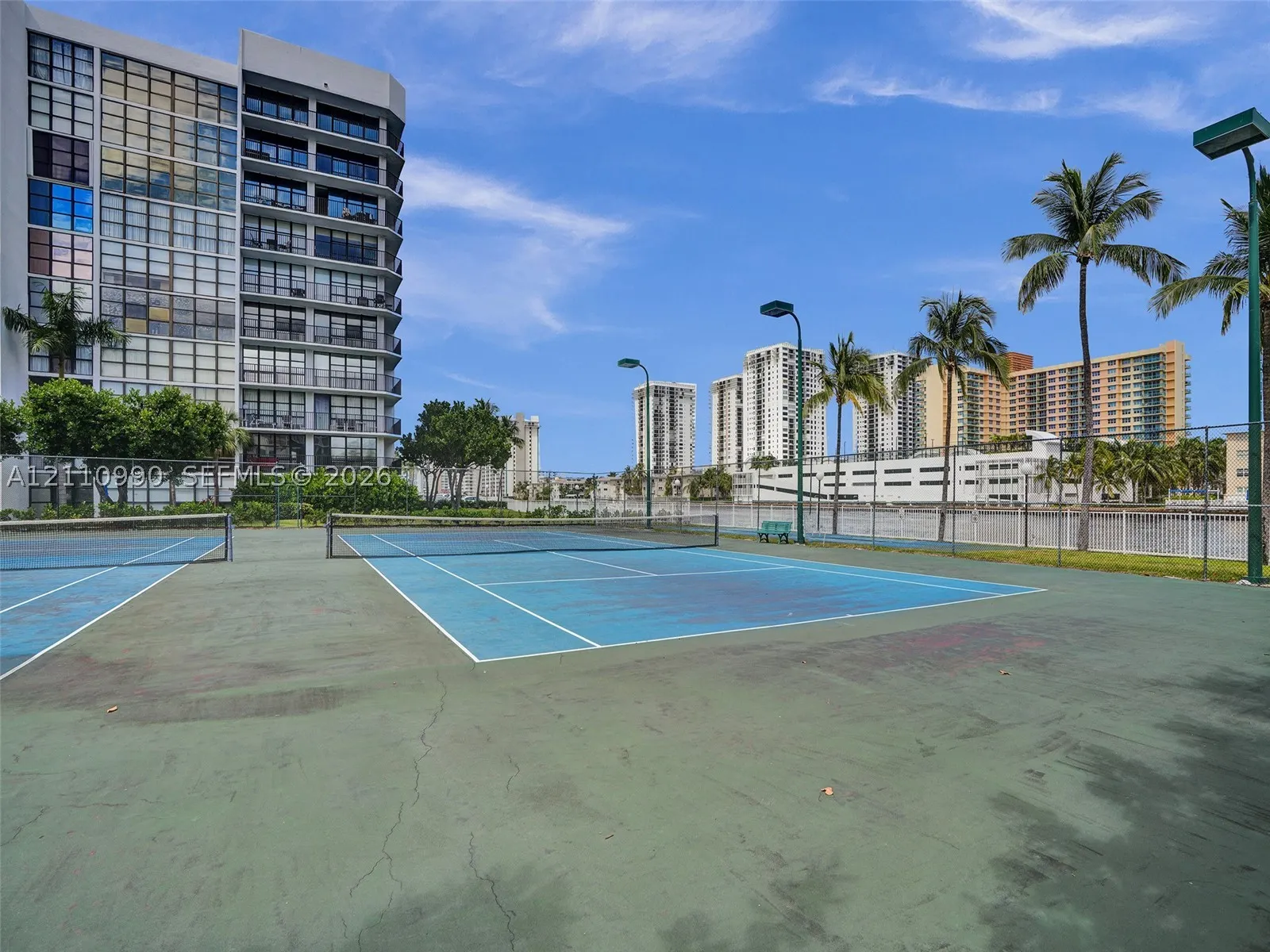800 Parkview Dr #131