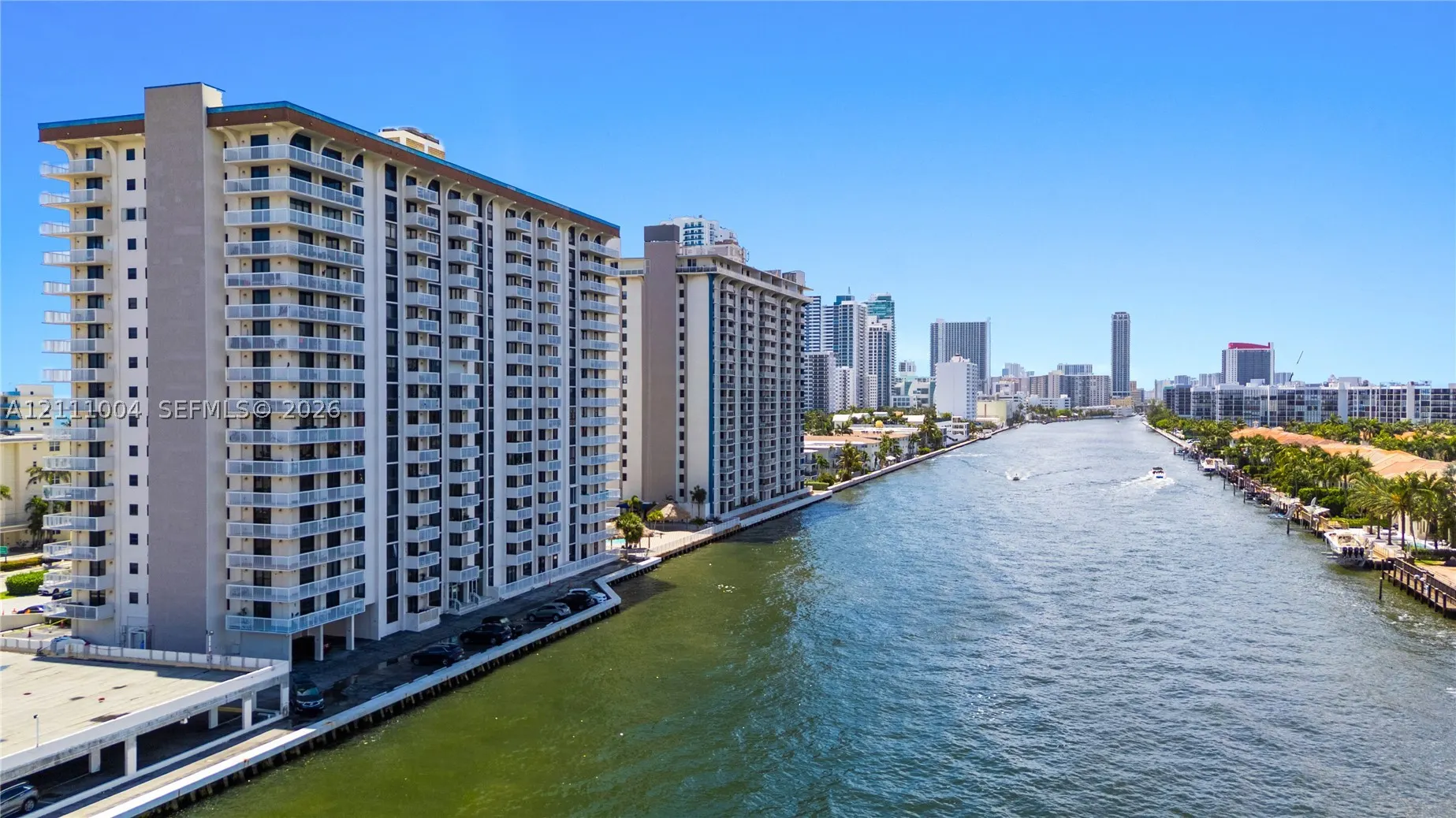 1500 S Ocean Dr #2G