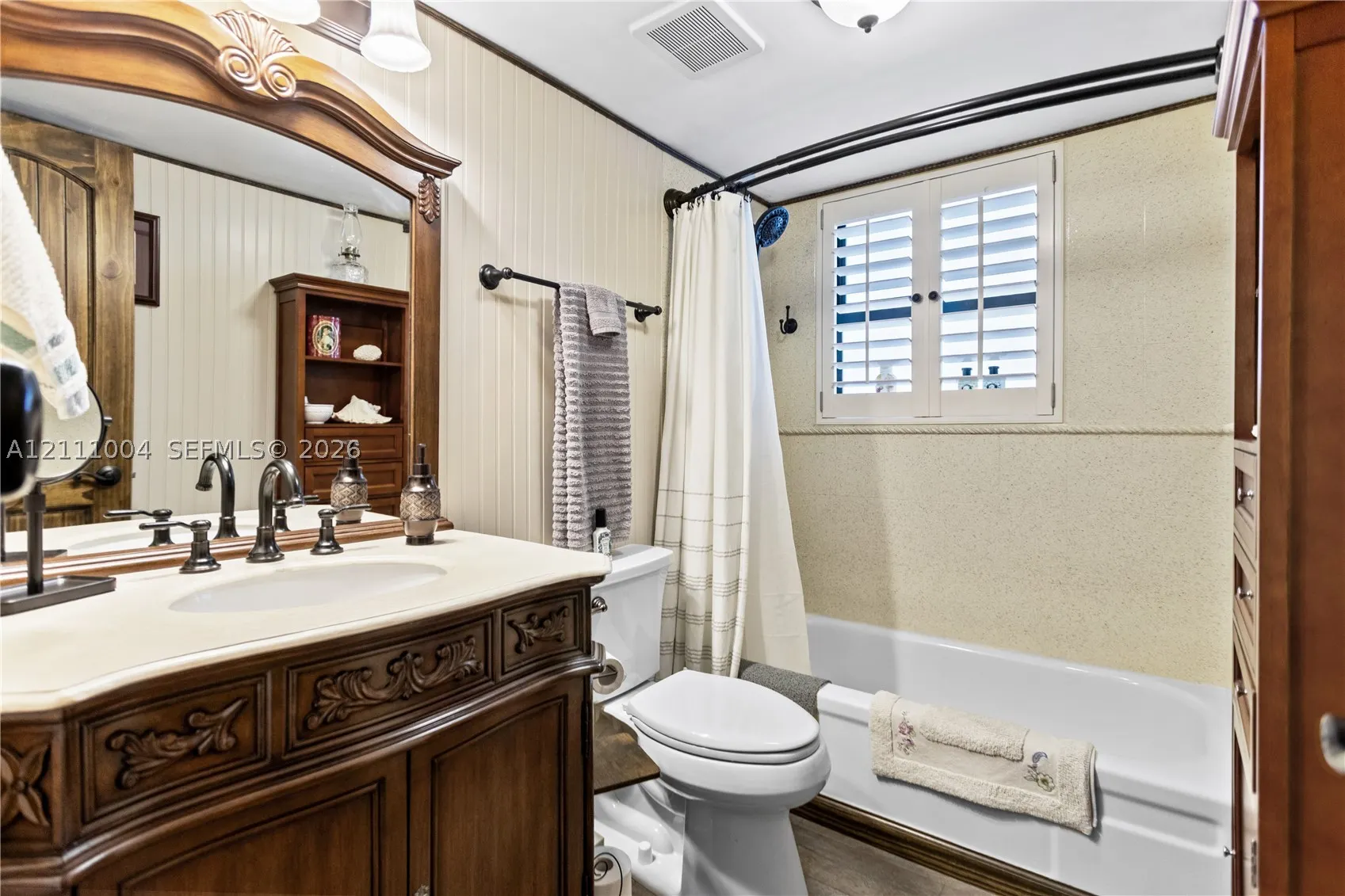 1500 S Ocean Dr #2G