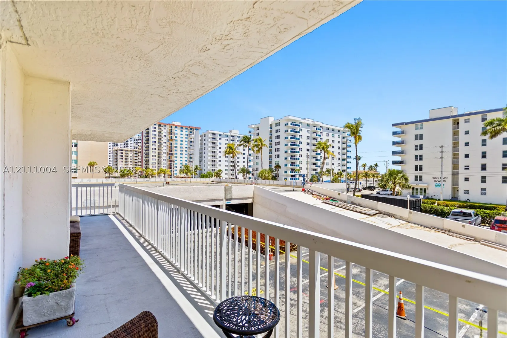 1500 S Ocean Dr #2G