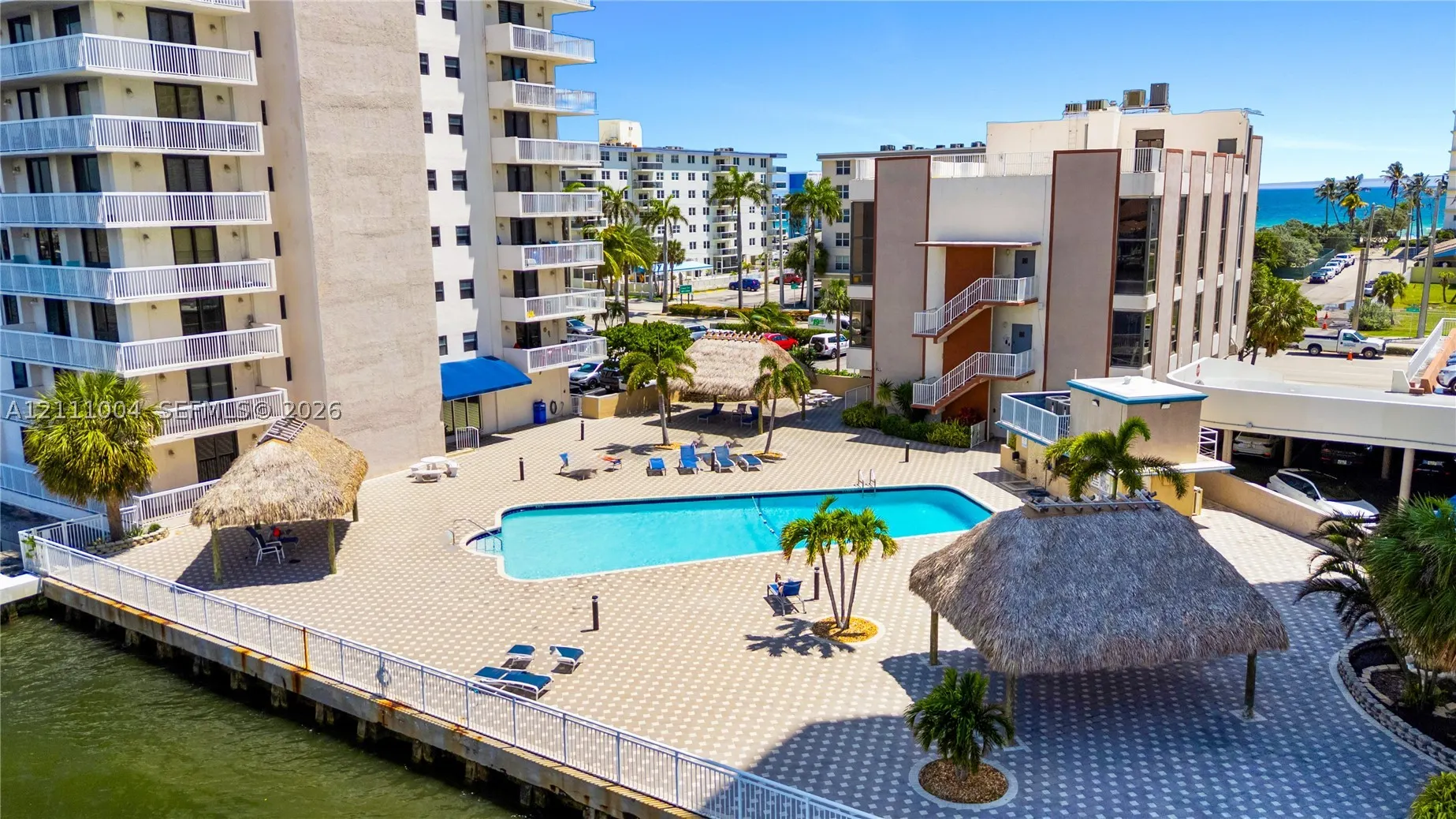 1500 S Ocean Dr #2G