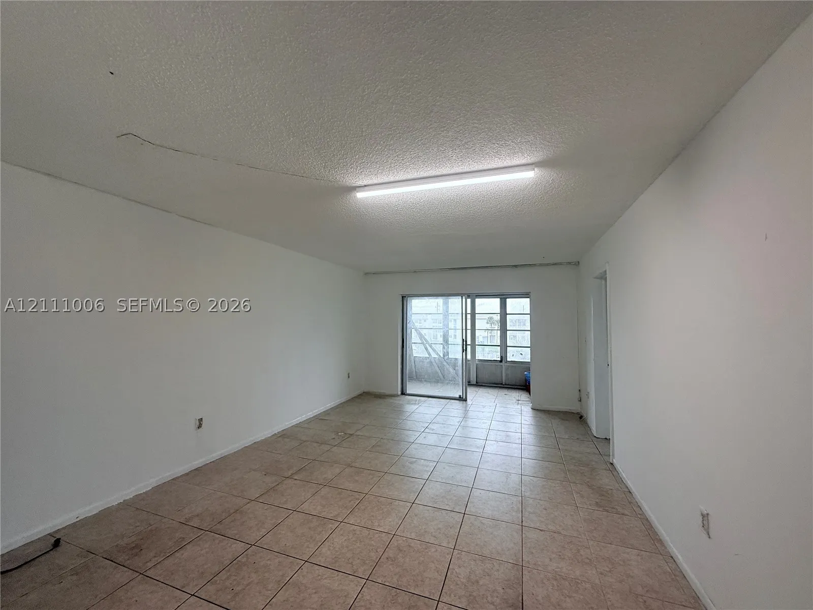 8600 Sunrise Lakes Blvd #312