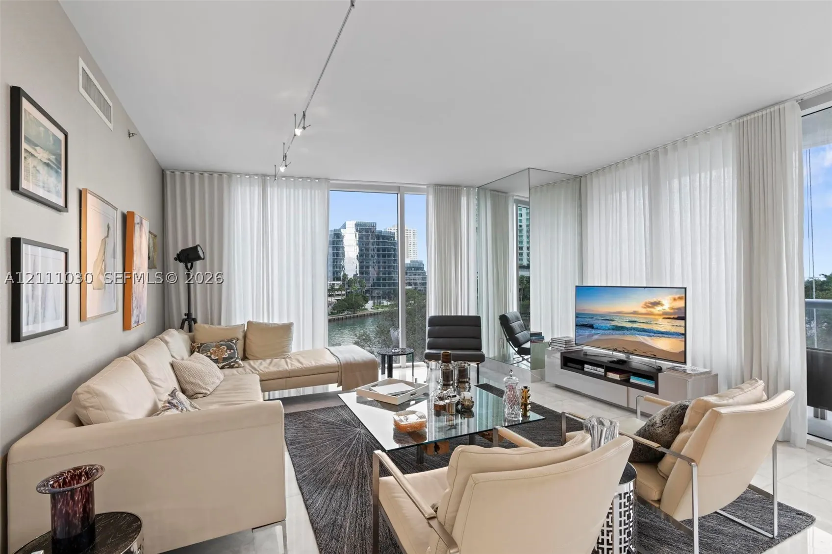 495 Brickell Ave #501
